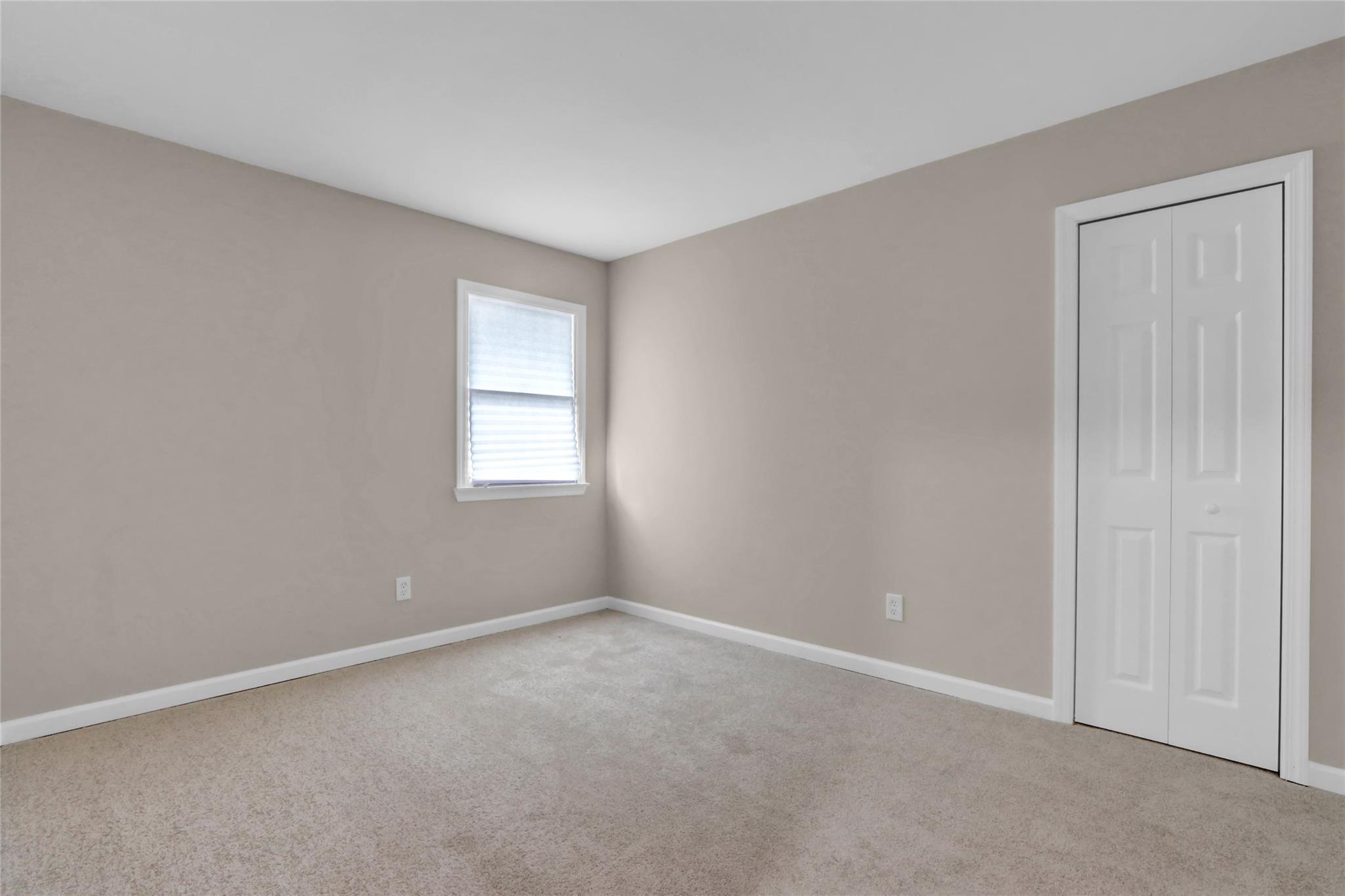 Single Family Biltmore  Suffolk County, NY 11951, MLS-879231-11