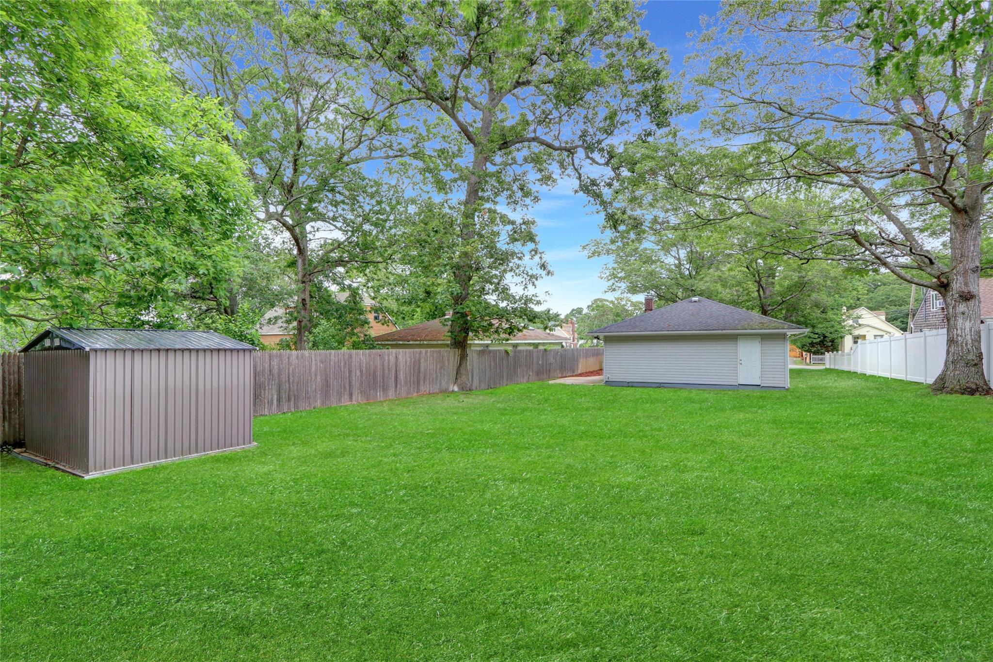 Single Family Biltmore  Suffolk County, NY 11951, MLS-879231-14