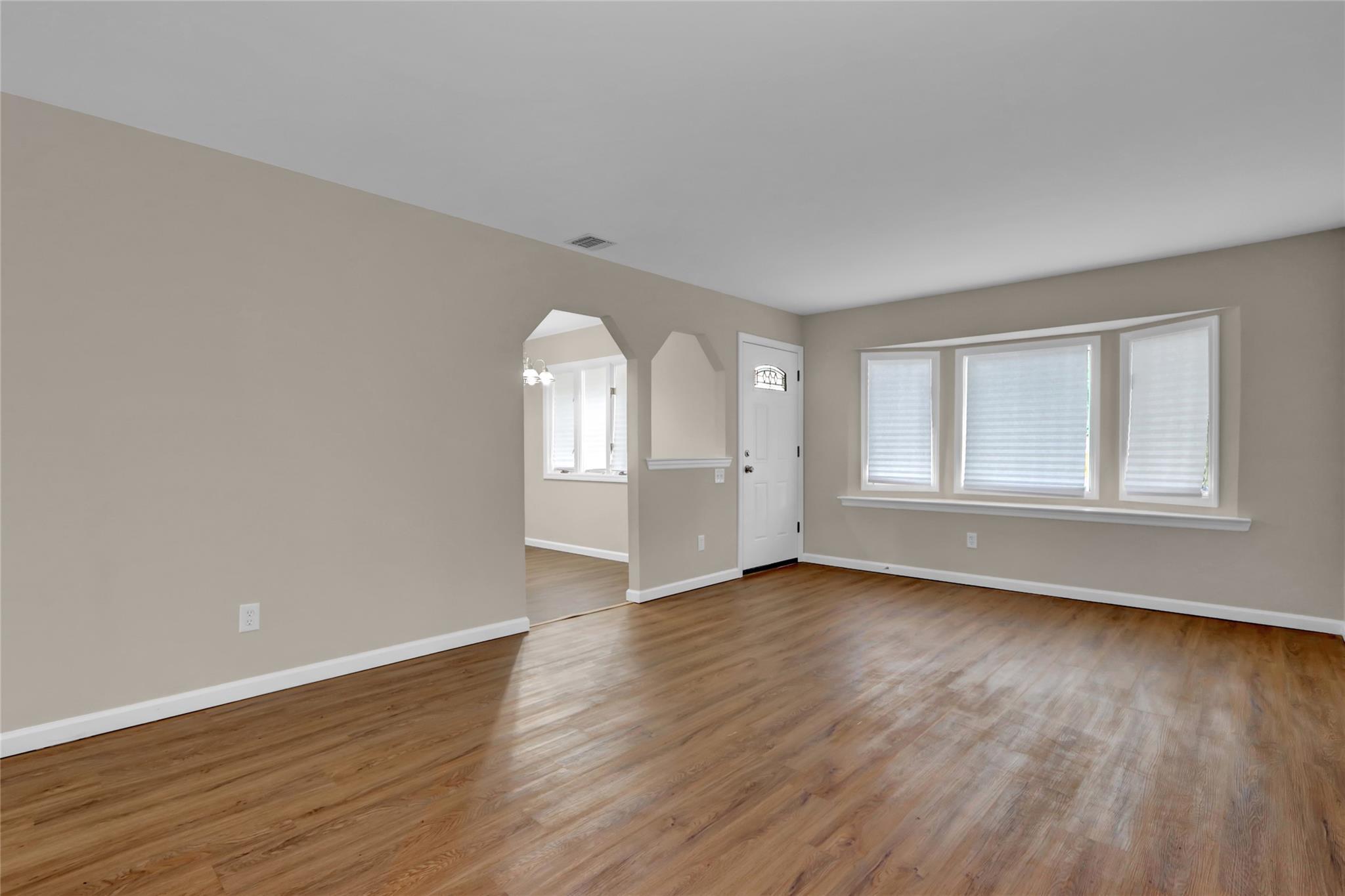Single Family Biltmore  Suffolk County, NY 11951, MLS-879231-5