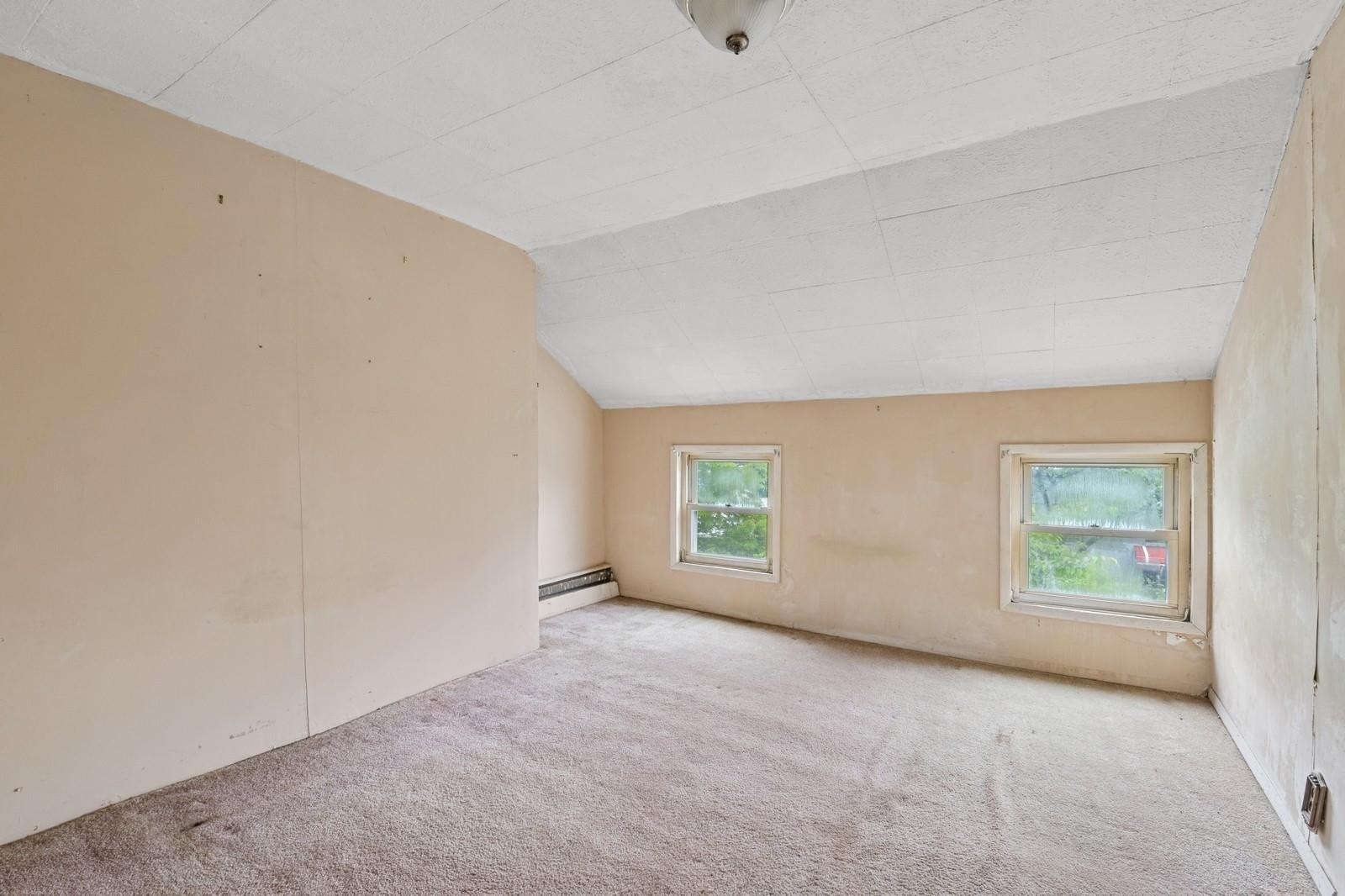 Single Family Montgomery  Staten Island, NY 10301, MLS-879246-17
