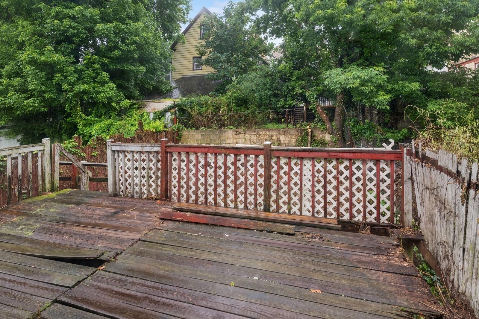 Single Family Montgomery  Staten Island, NY 10301, MLS-879246-21