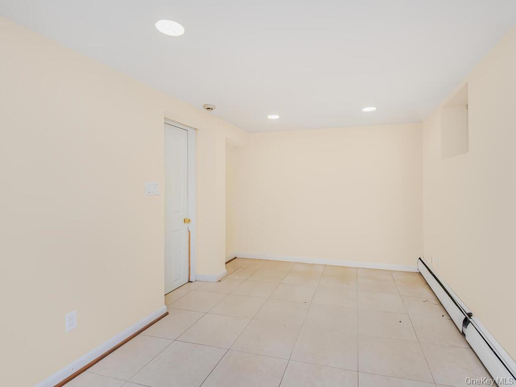 Single Family Mayflower  Bronx, NY 10461, MLS-879247-11