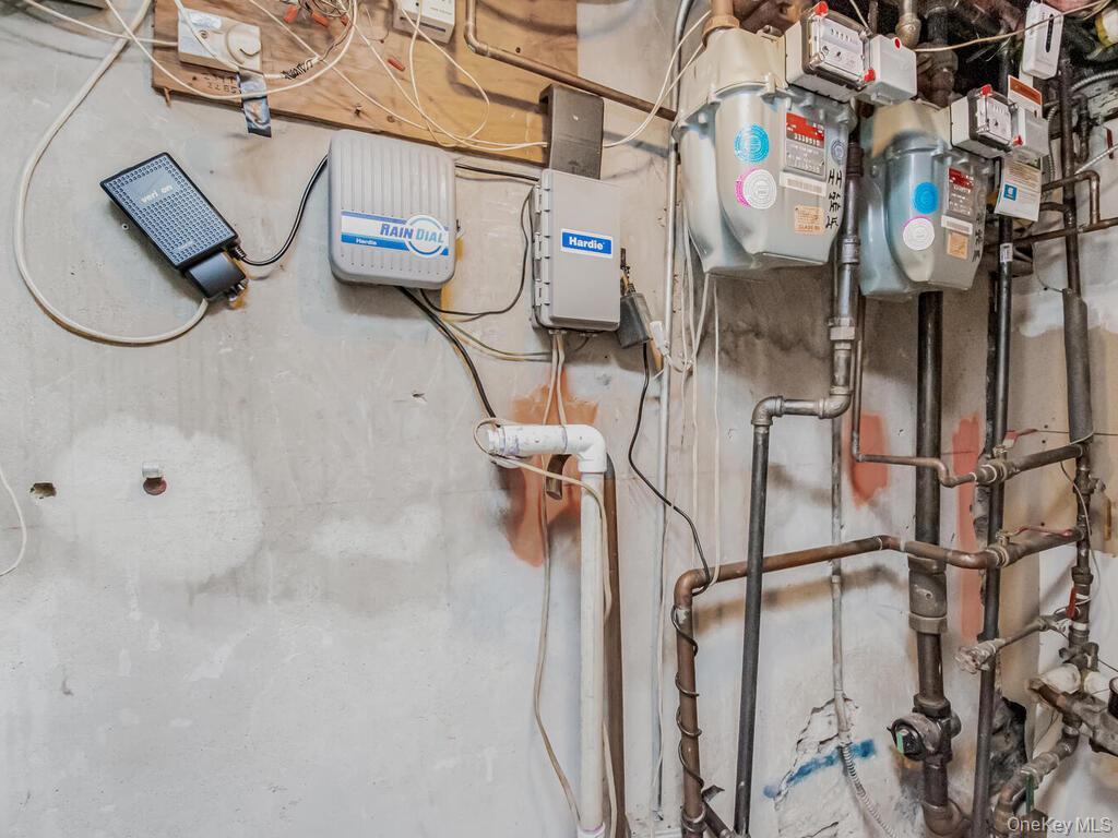 Single Family Mayflower  Bronx, NY 10461, MLS-879247-14