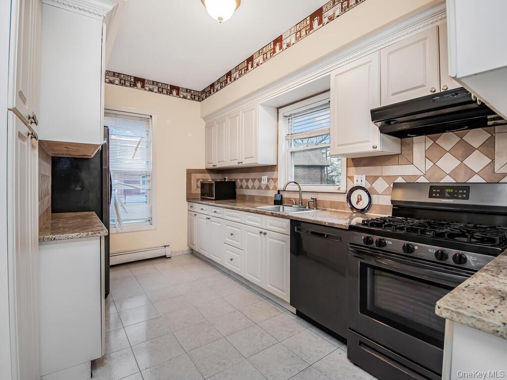 Single Family Mayflower  Bronx, NY 10461, MLS-879247-25