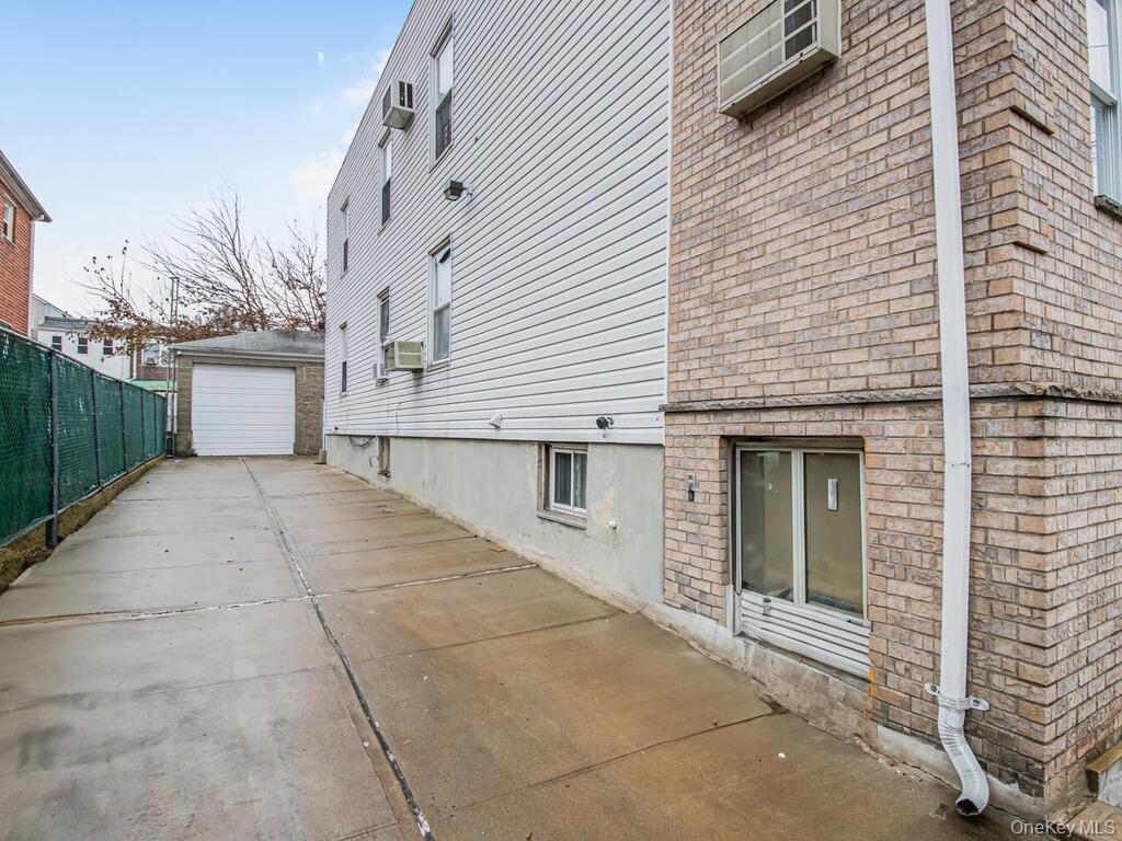 Single Family Mayflower  Bronx, NY 10461, MLS-879247-7