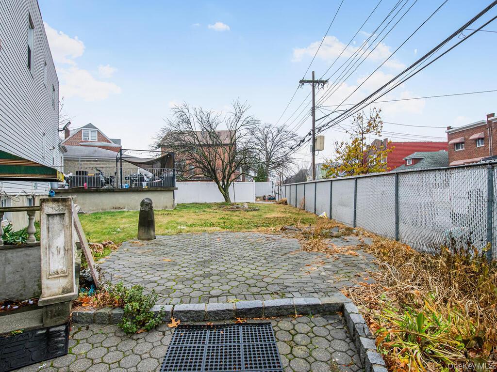 Single Family Mayflower  Bronx, NY 10461, MLS-879247-8