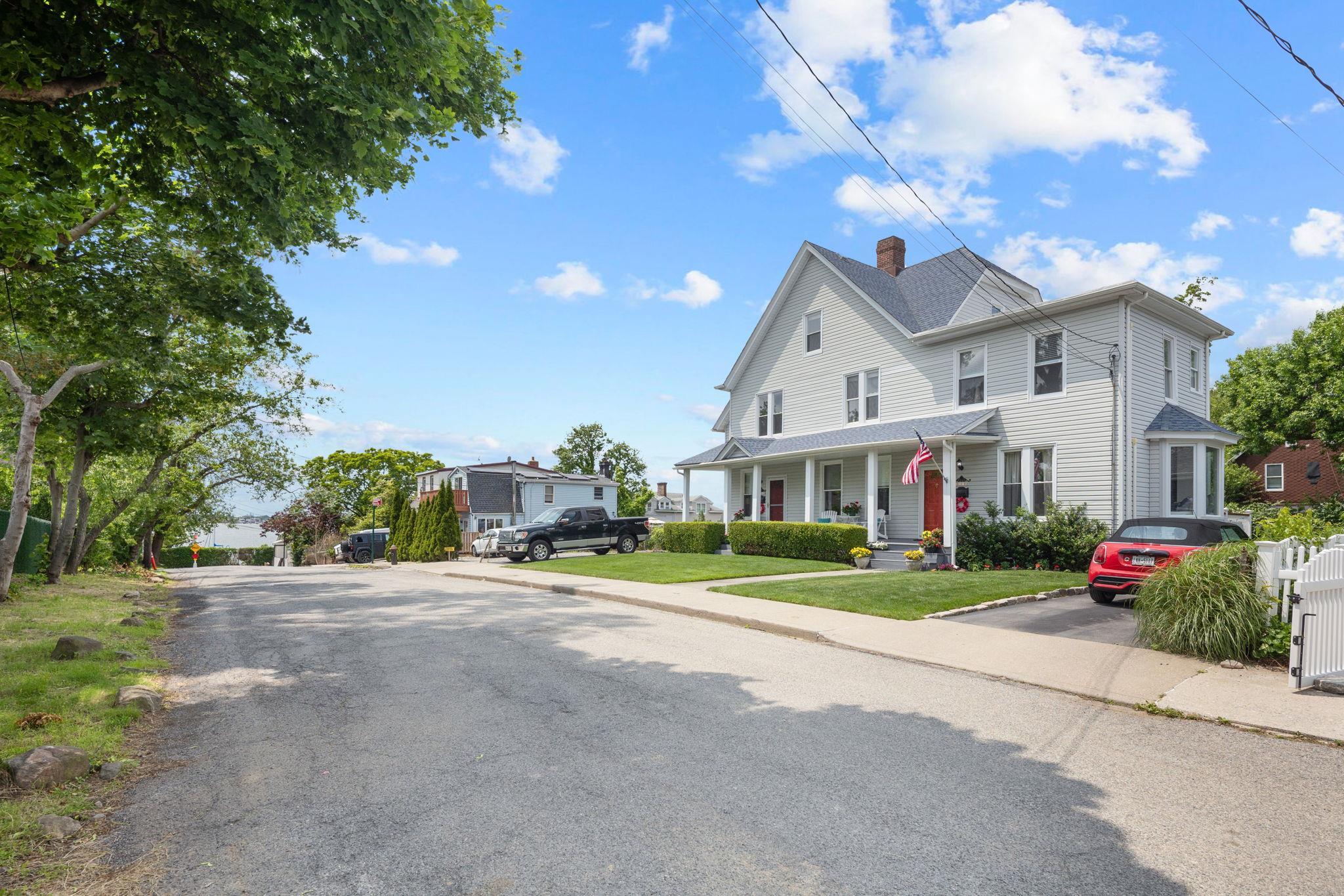 Single Family Rochelle  Bronx, NY 10464, MLS-879264-30