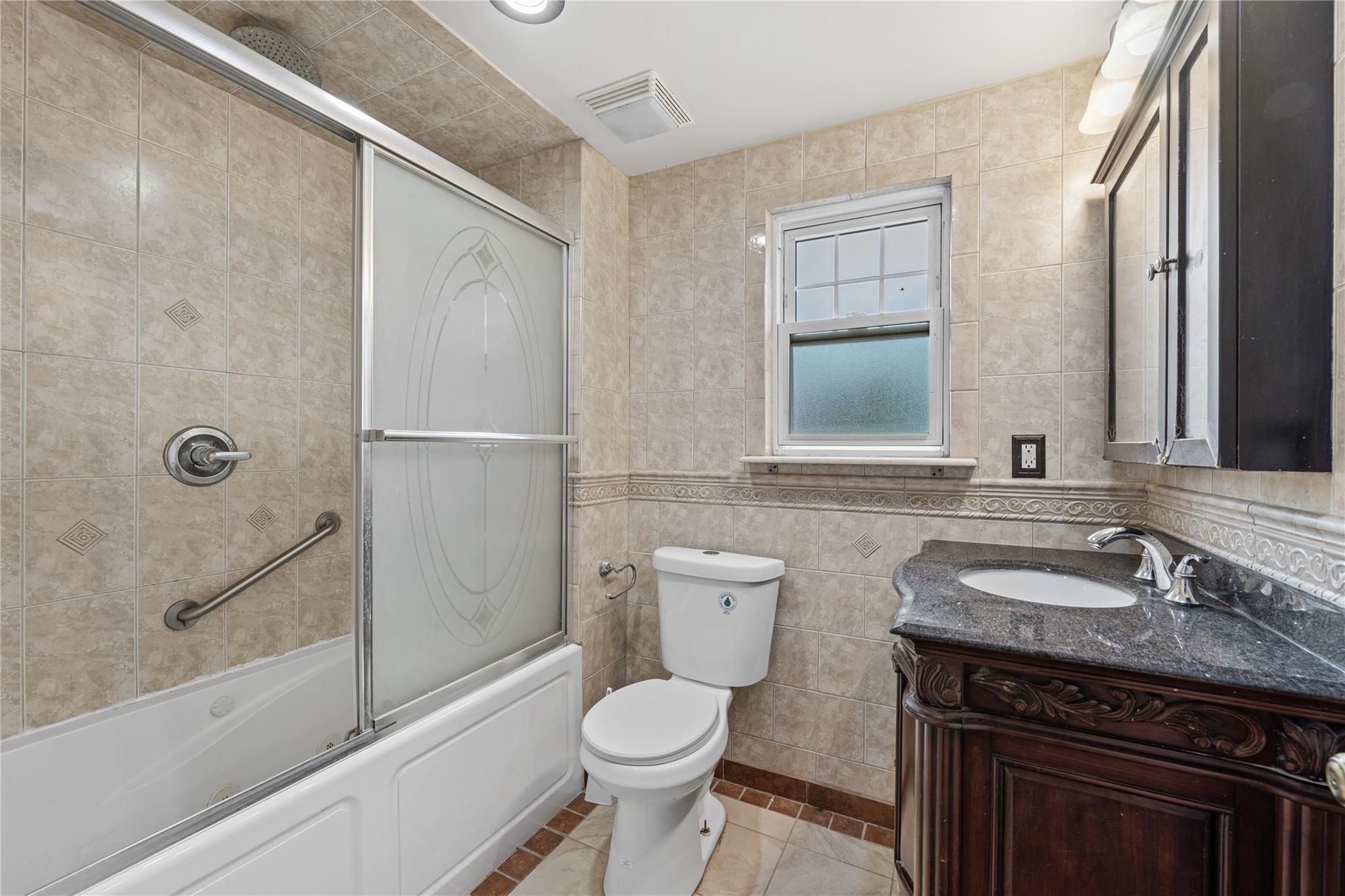 Single Family 215th  Queens, NY 11428, MLS-879307-11