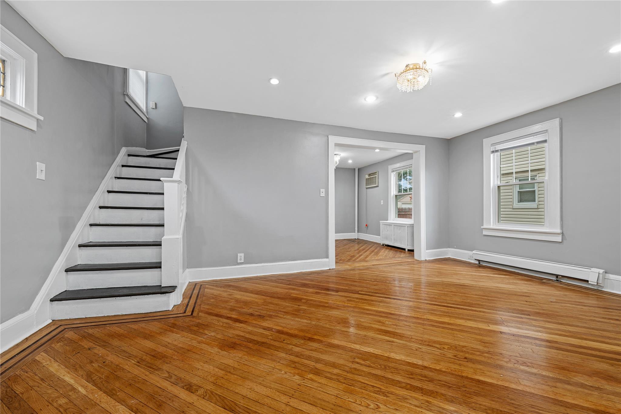 Single Family 215th  Queens, NY 11428, MLS-879307-5