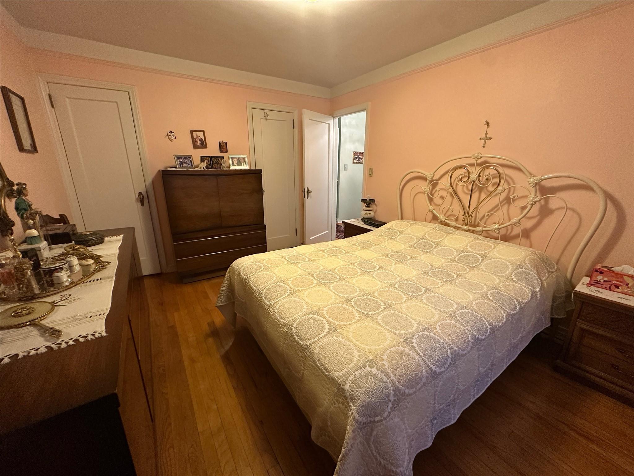 Single Family Eliot  Queens, NY 11379, MLS-879319-18