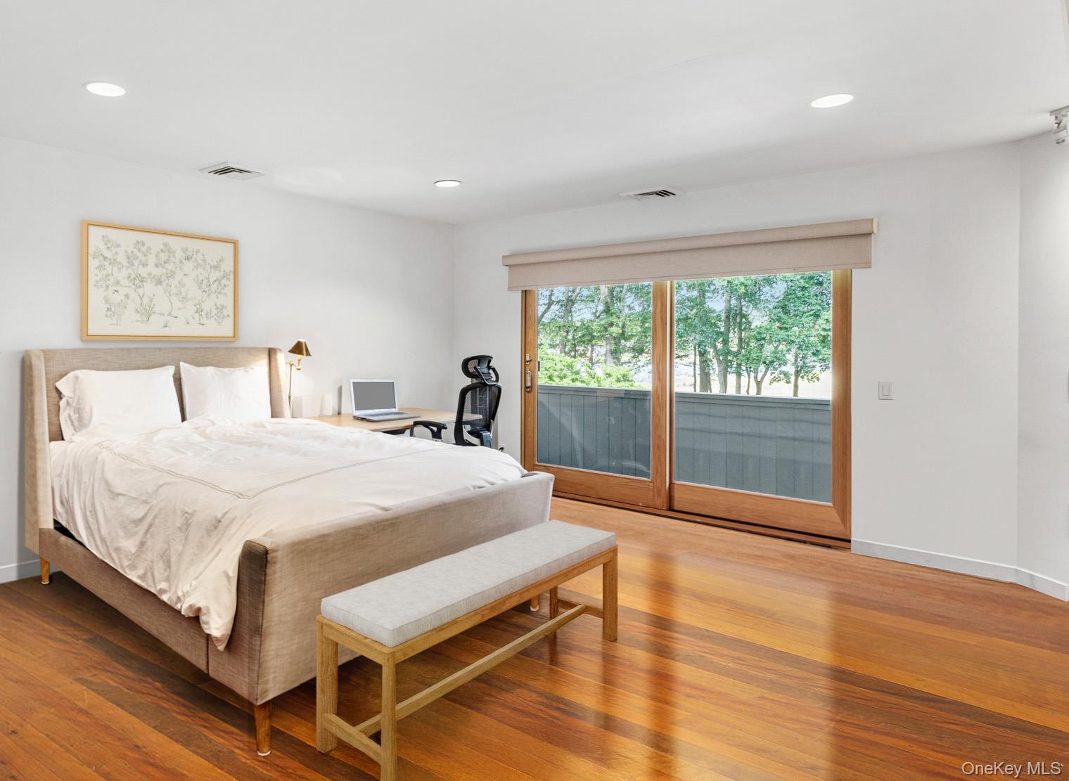 Single Family Mill Pond Nassau County, NY 11560, MLS-879323-19