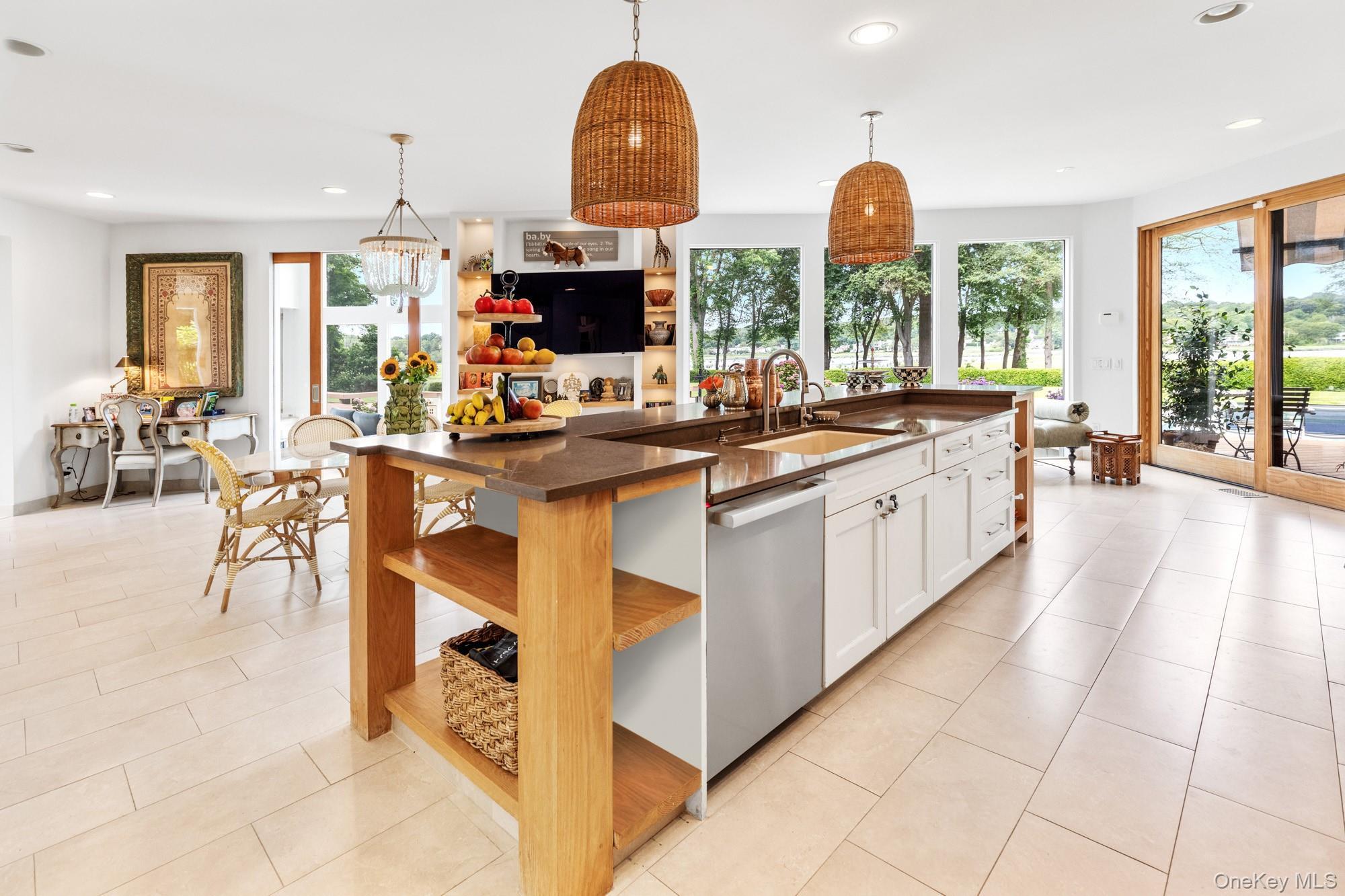 Single Family Mill Pond Nassau County, NY 11560, MLS-879323-8