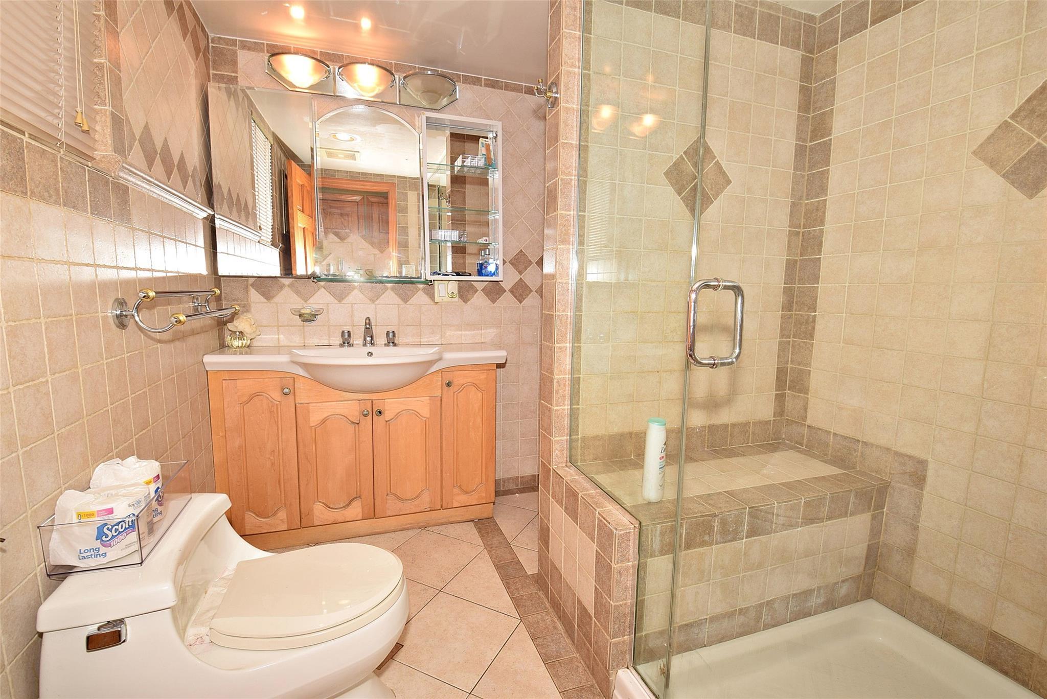 Single Family 164th  Queens, NY 11358, MLS-879332-14