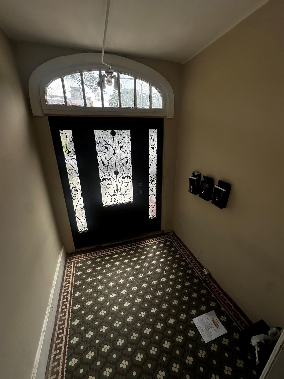 Single Family East 172nd  Bronx, NY 10472, MLS-879336-4