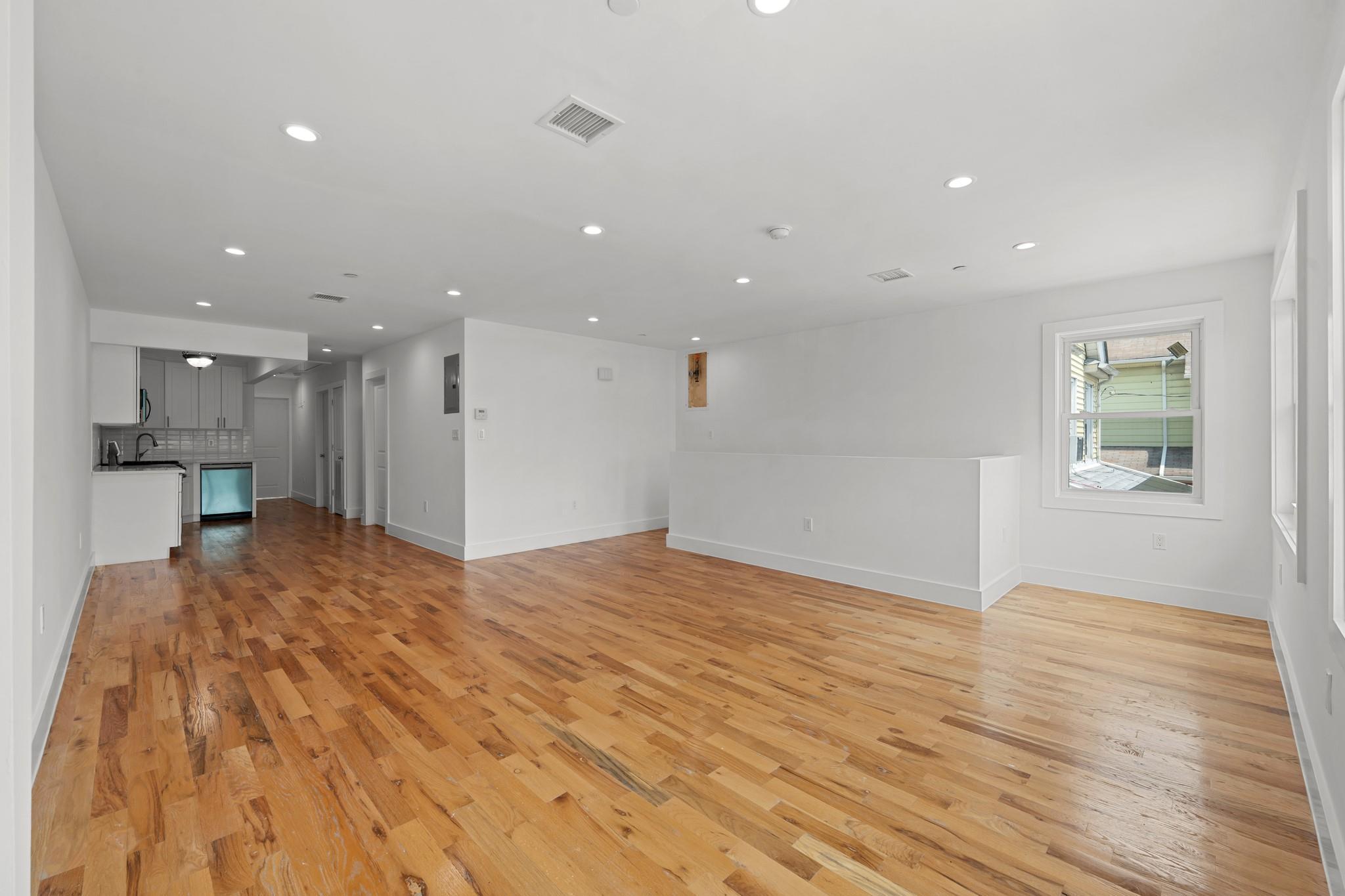 Single Family 125 Ave  Queens, NY 11434, MLS-879340-22
