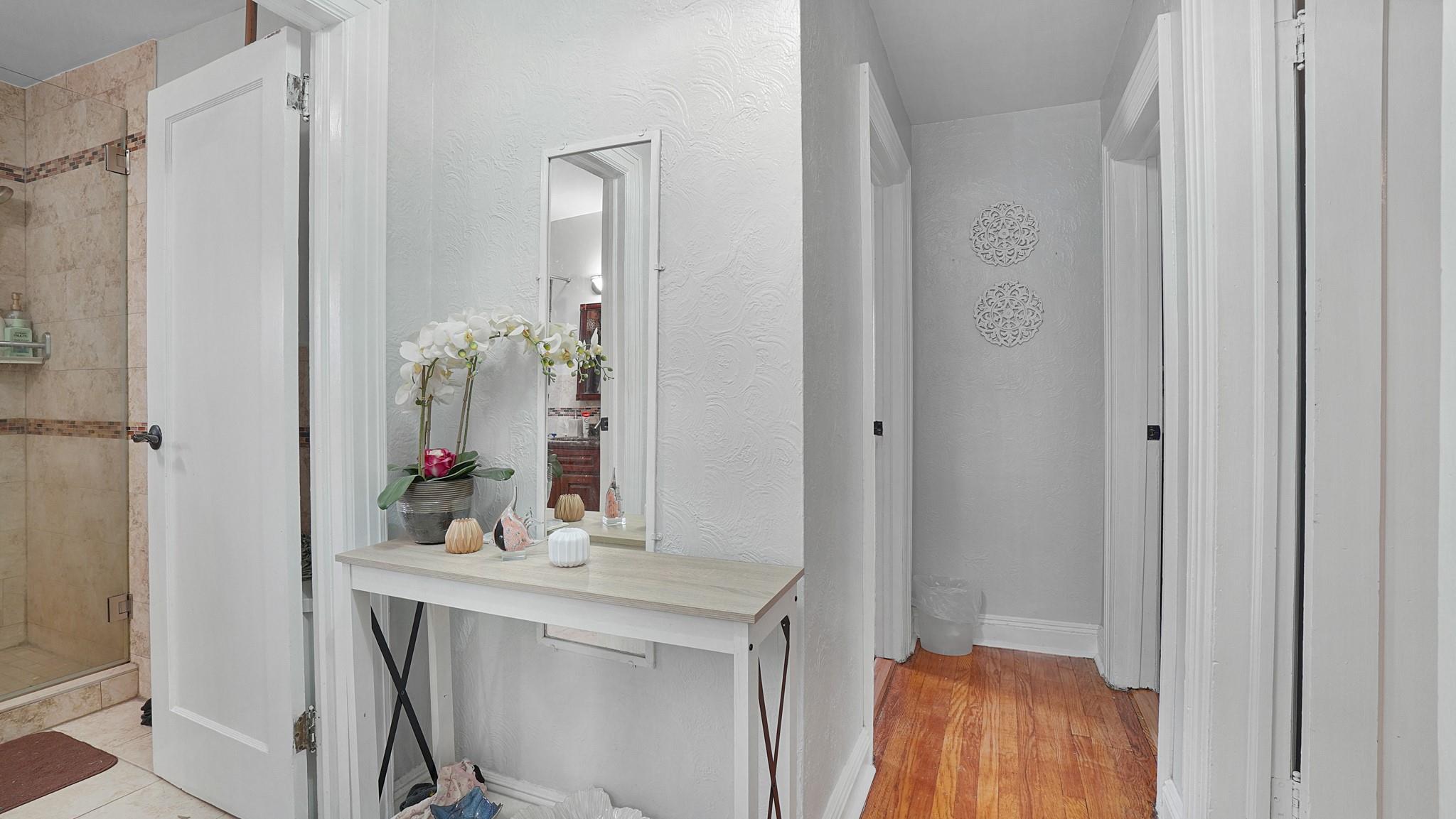 Single Family Ely  Bronx, NY 10466, MLS-879351-11