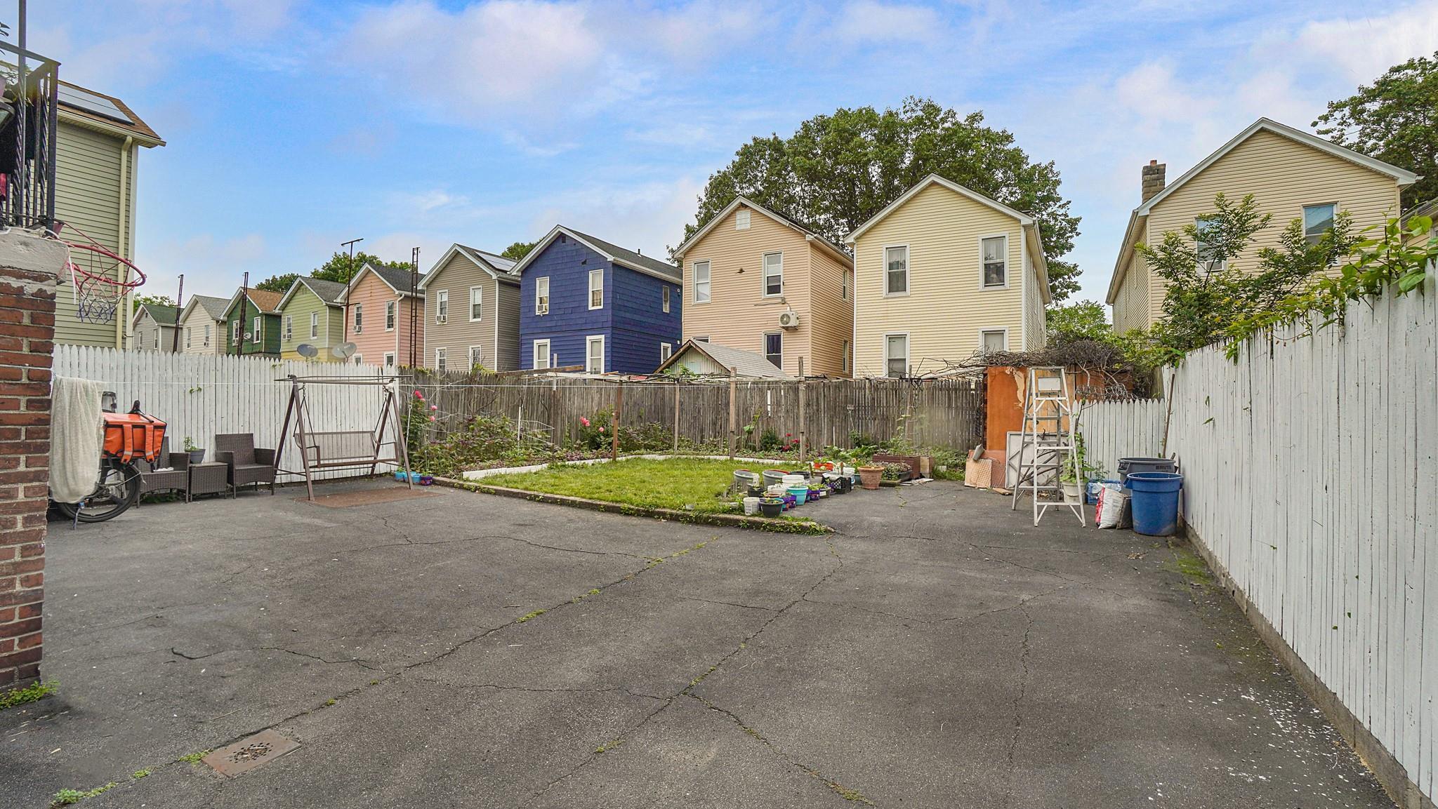 Single Family Ely  Bronx, NY 10466, MLS-879351-24