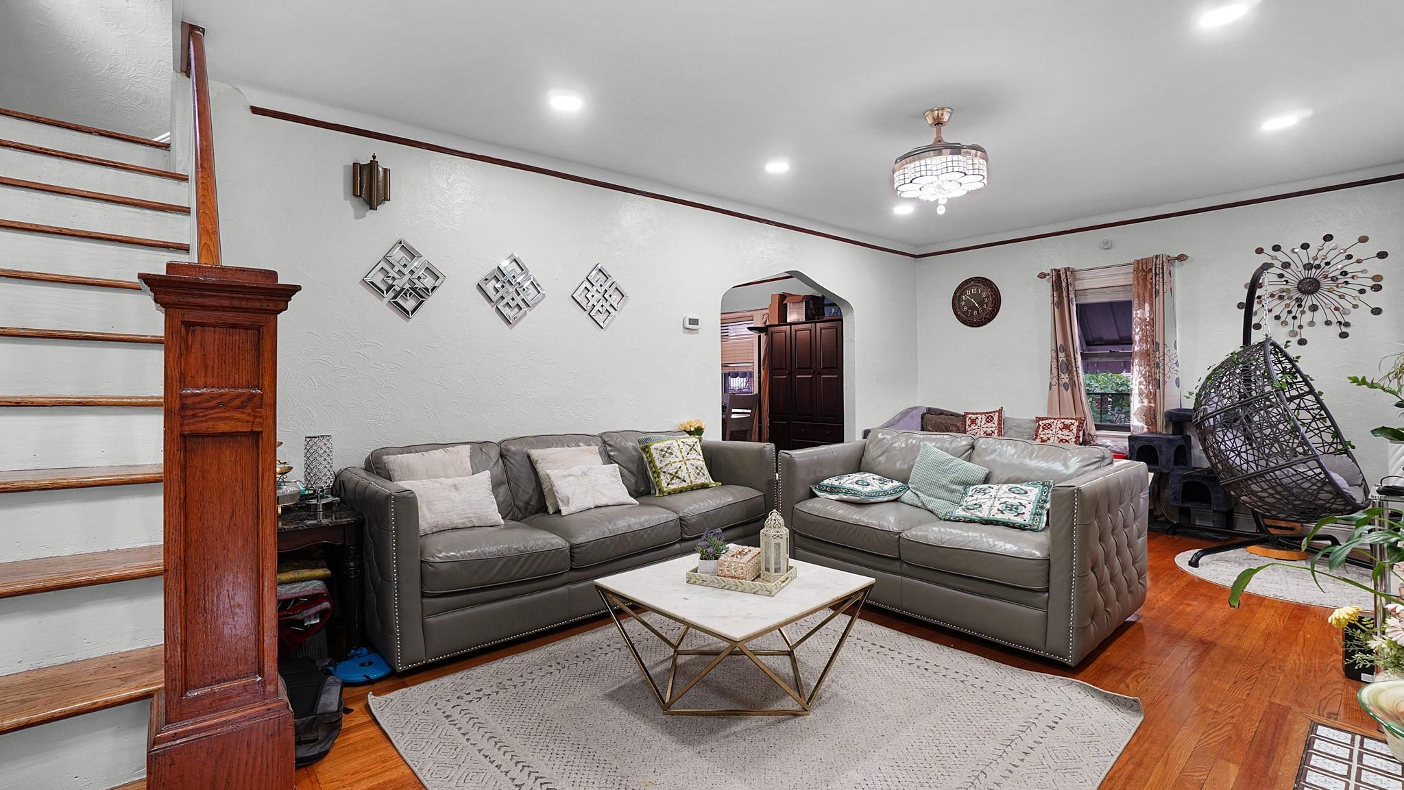 Single Family Ely  Bronx, NY 10466, MLS-879351-4