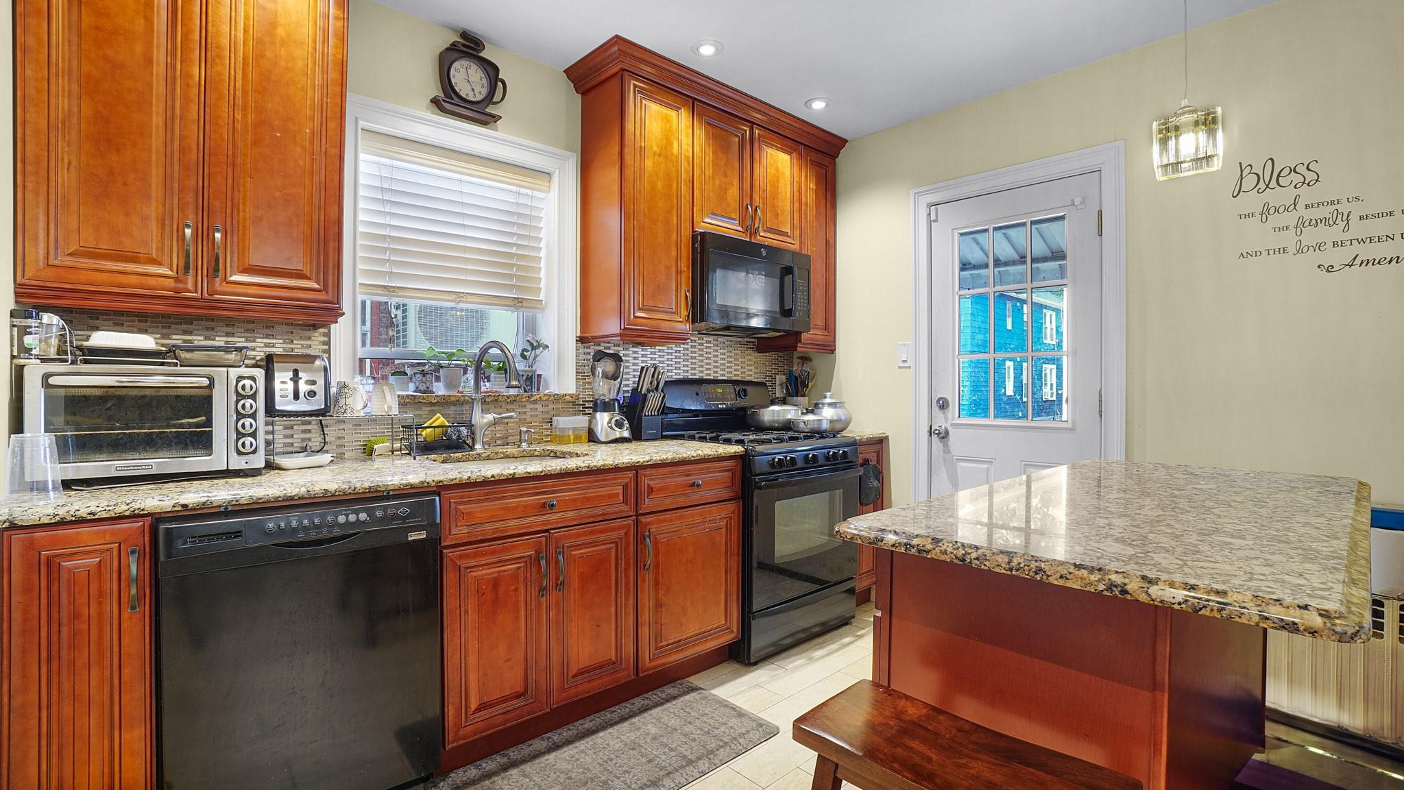 Single Family Ely  Bronx, NY 10466, MLS-879351-9