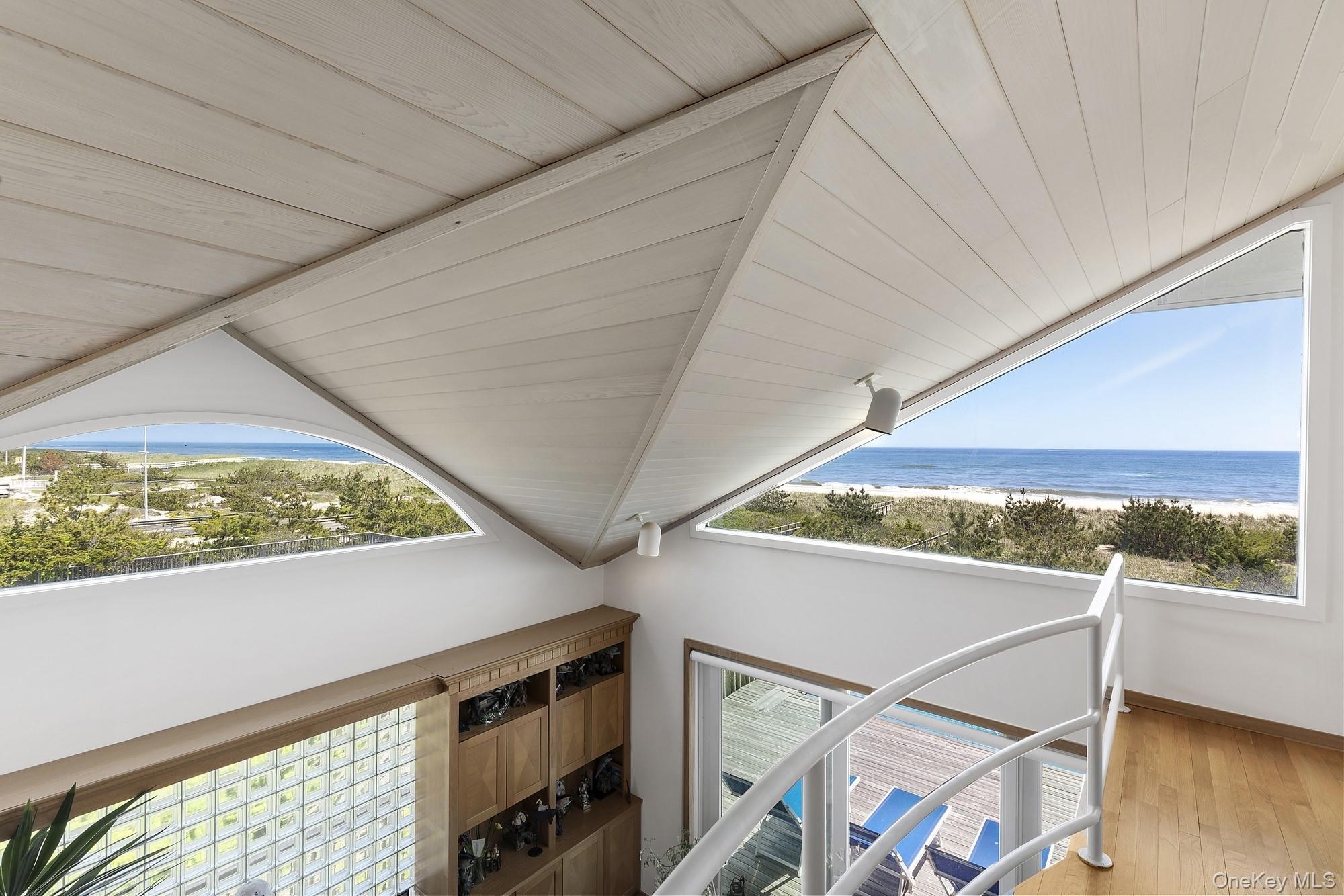 Single Family Dune Suffolk County, NY 11978, MLS-879357-8