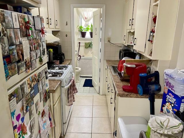 Single Family 72nd  Queens, NY 11378, MLS-879361-11