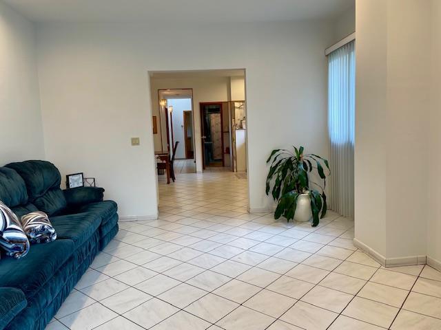 Single Family 72nd  Queens, NY 11378, MLS-879361-2