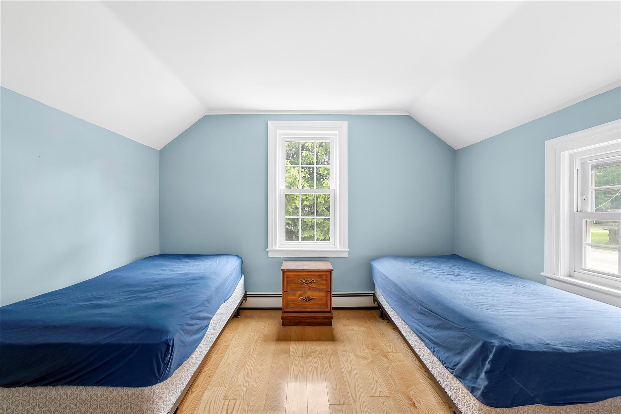Single Family Newtown  Suffolk County, NY 11937, MLS-879372-11