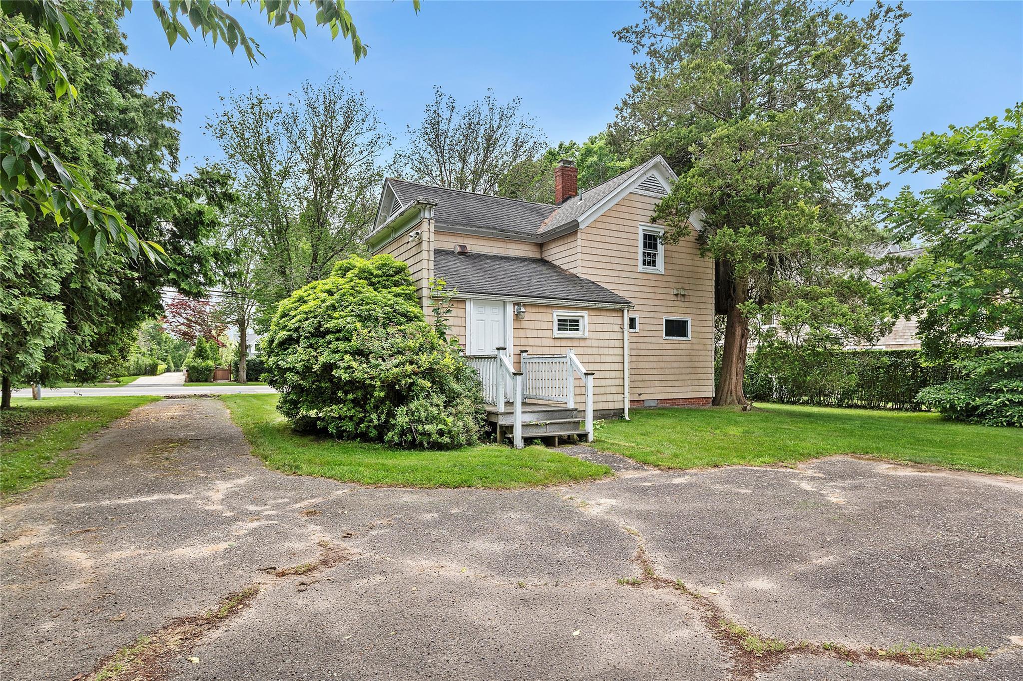 Single Family Newtown  Suffolk County, NY 11937, MLS-879372-15