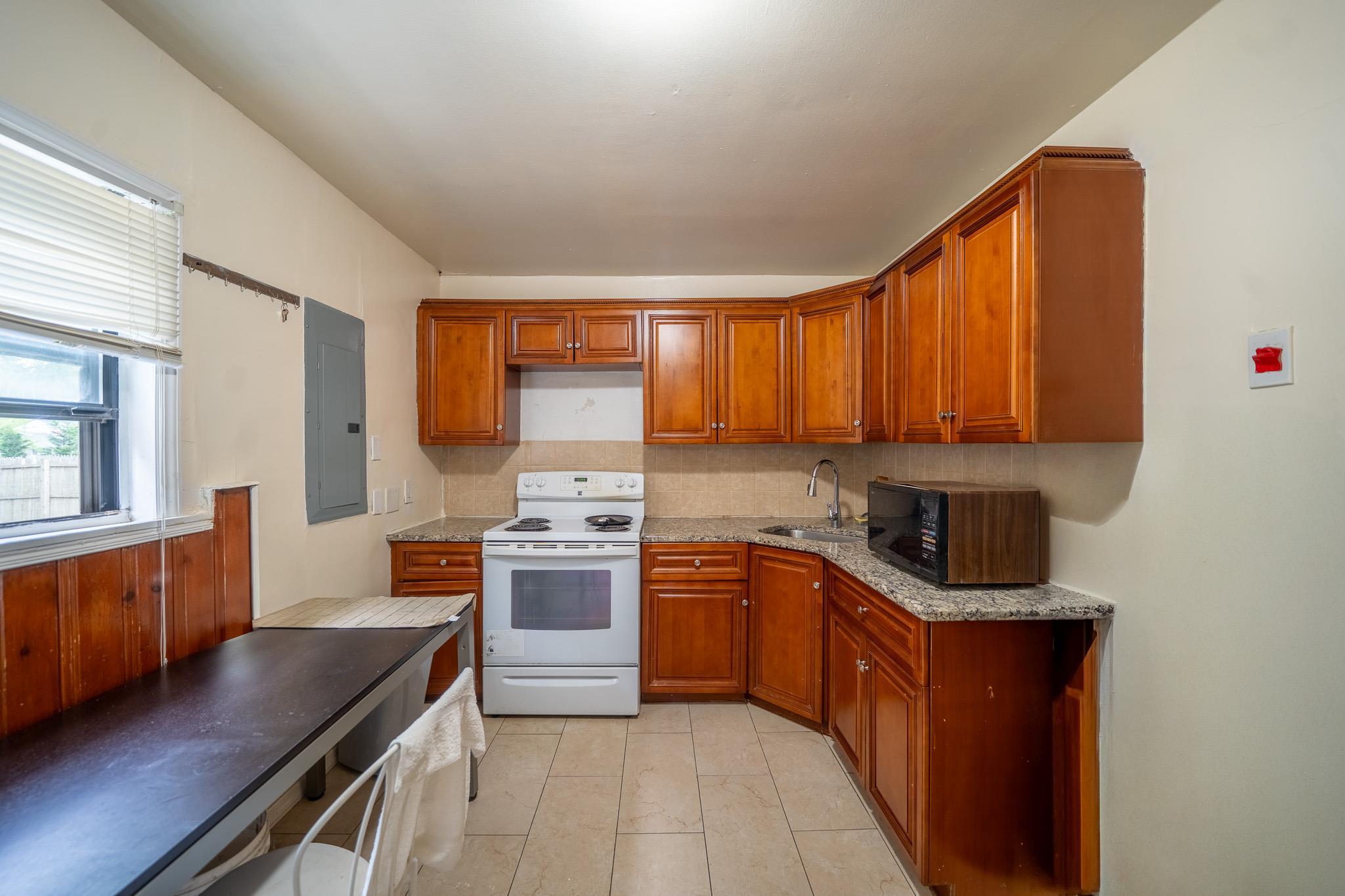 Single Family Michigan  Suffolk County, NY 11713, MLS-879378-11