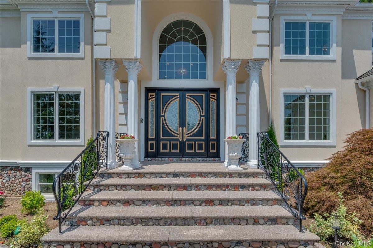 Single Family Gualtiere Westchester County, NY 10562, MLS-879380-3