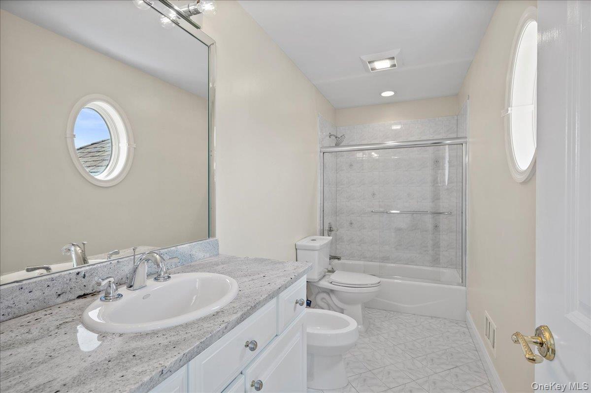 Single Family Gualtiere Westchester County, NY 10562, MLS-879380-36