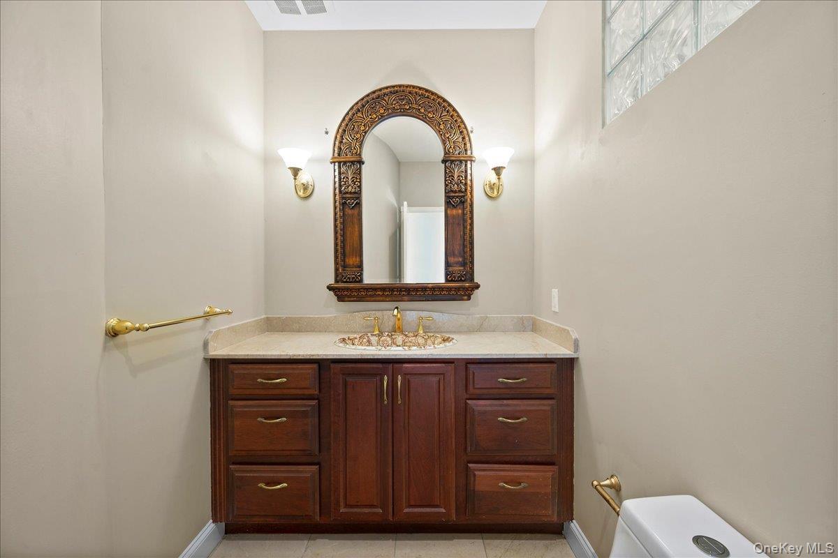 Single Family Gualtiere Westchester County, NY 10562, MLS-879380-40