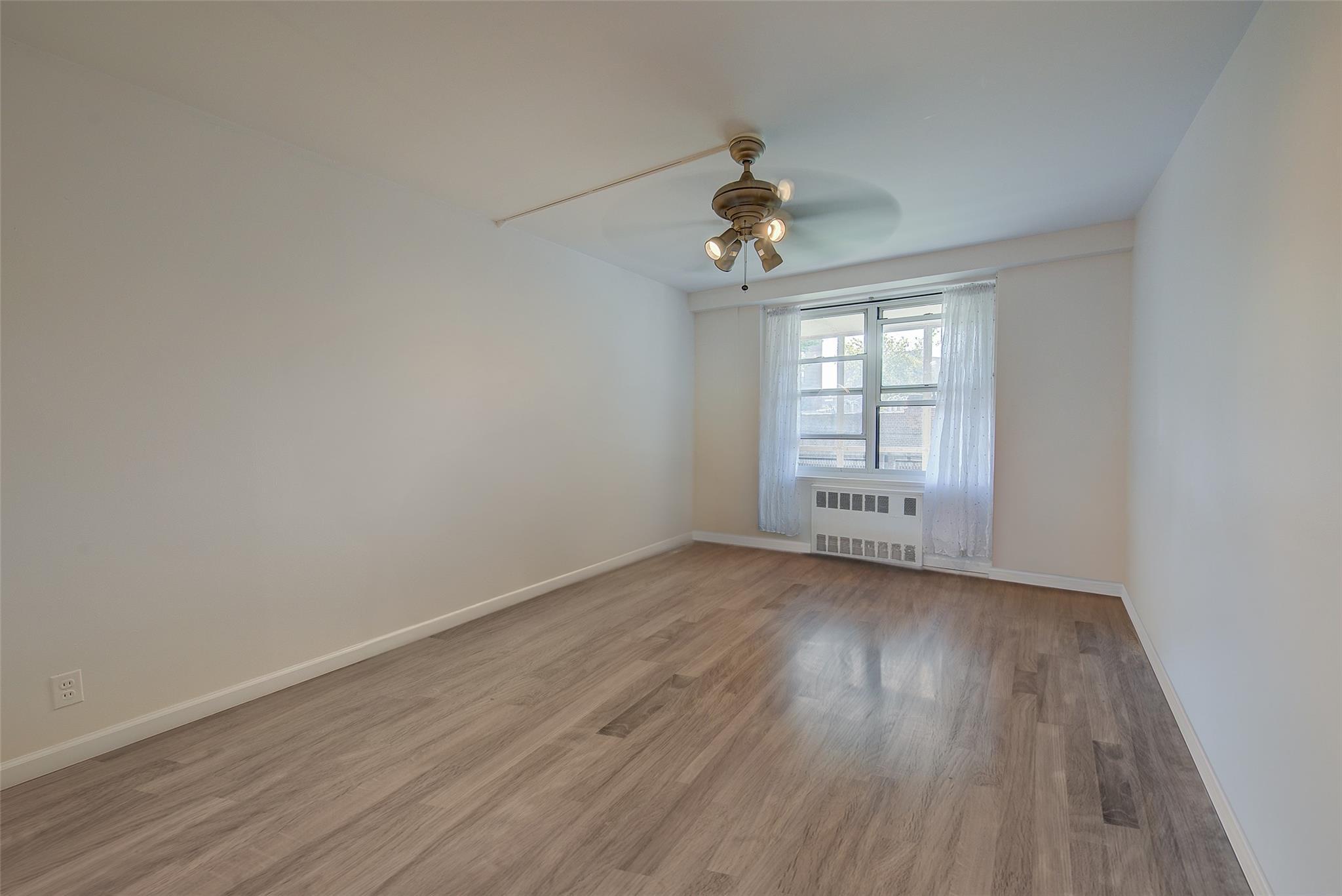 Coop 85  Queens, NY 11372, MLS-879385-14
