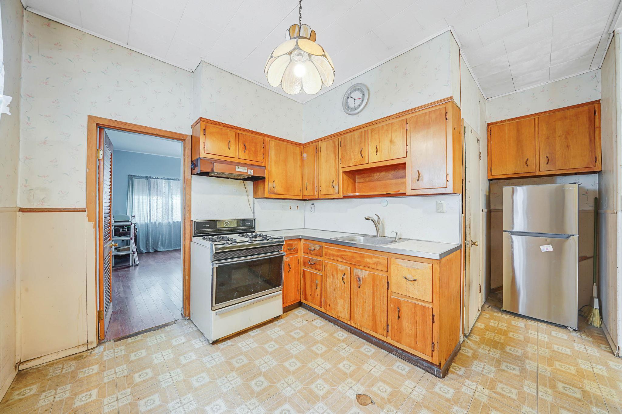 Single Family 130  Queens, NY 11415, MLS-879396-12