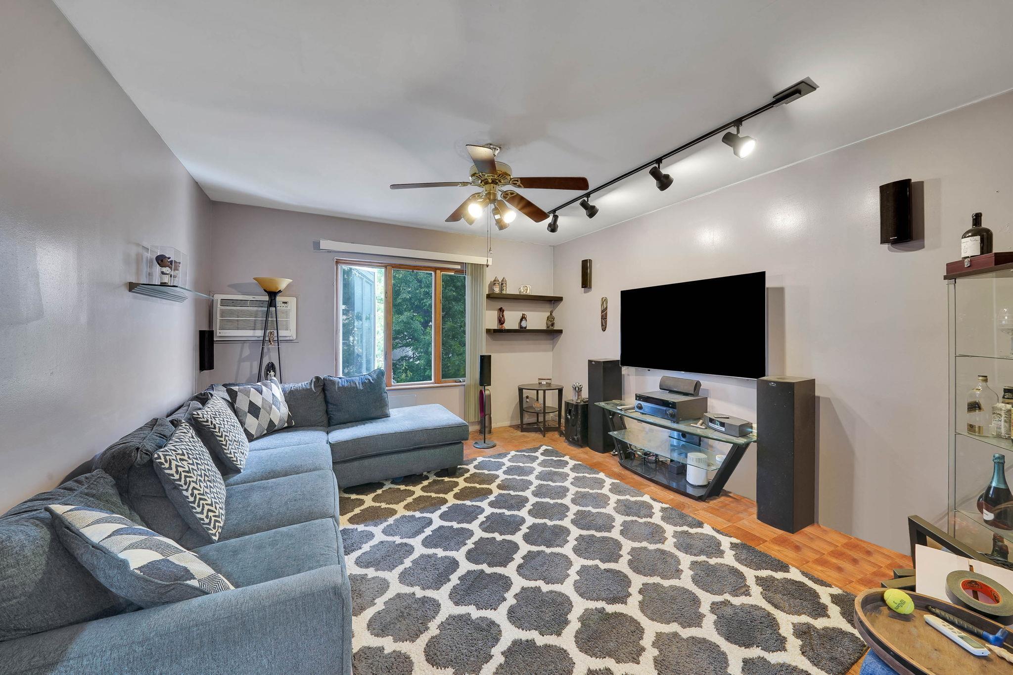 Single Family 130  Queens, NY 11415, MLS-879396-20