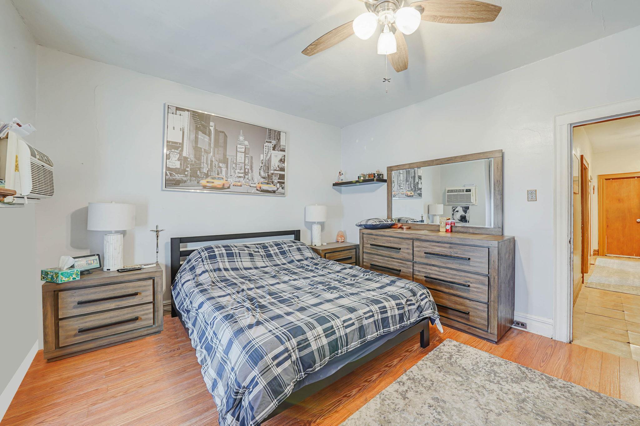 Single Family 130  Queens, NY 11415, MLS-879396-23