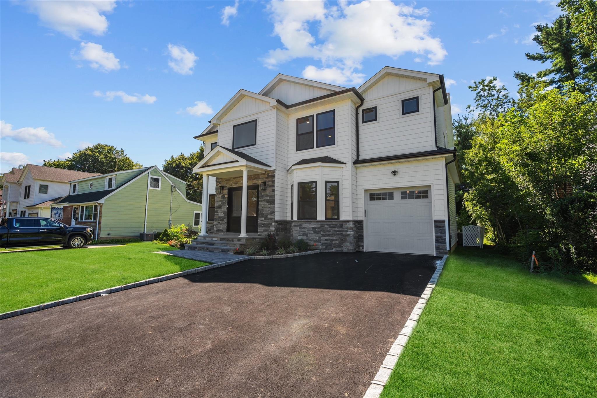 Single Family Cypress  Nassau County, NY 11714, MLS-879464-2