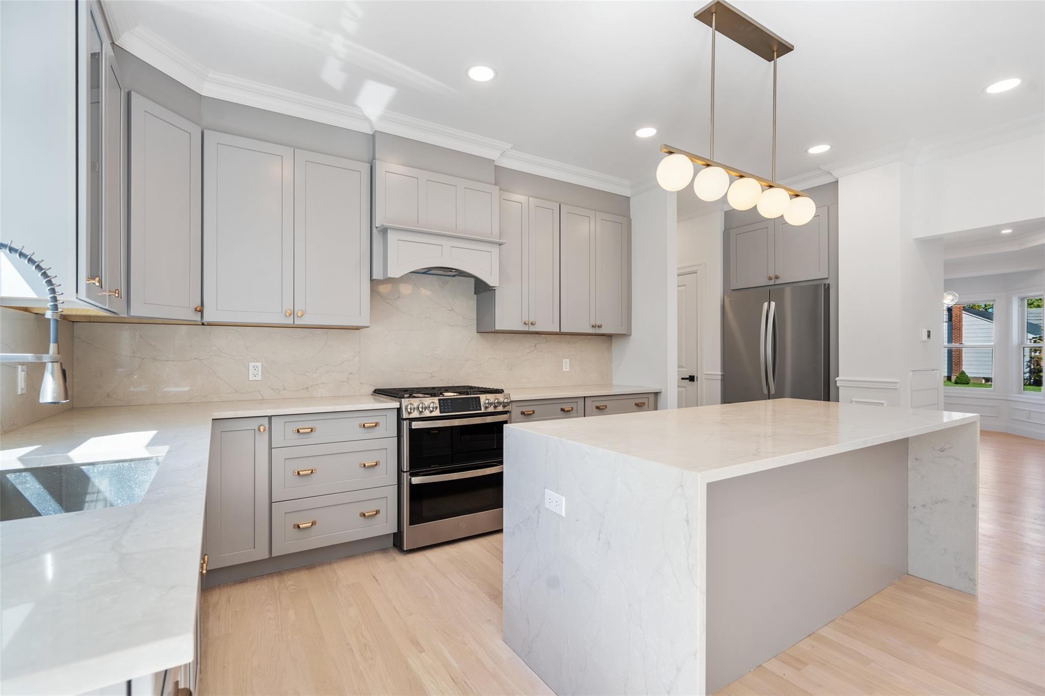 Single Family Cypress  Nassau County, NY 11714, MLS-879464-7