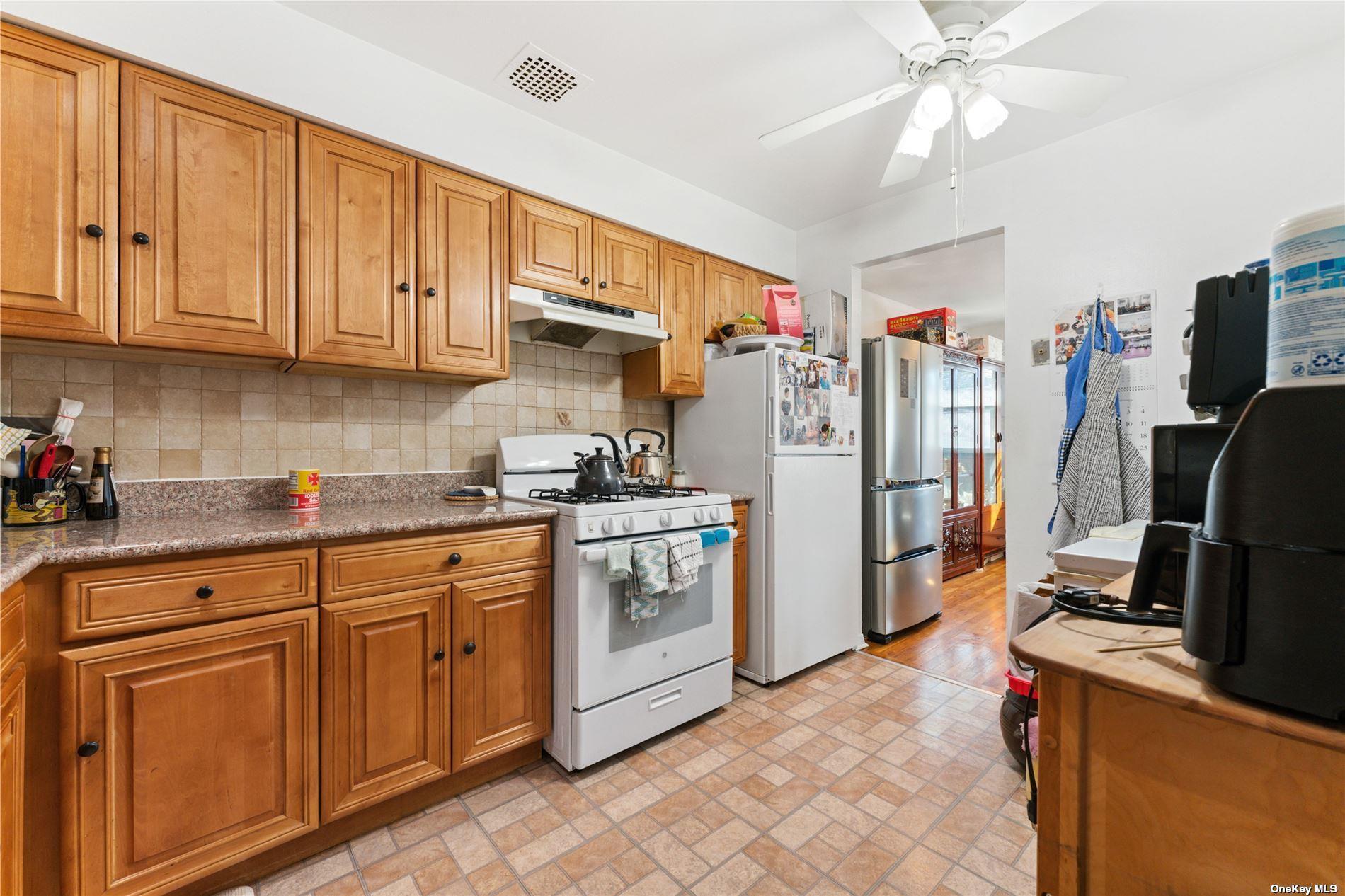 Single Family 220th  Queens, NY 11361, MLS-879466-16