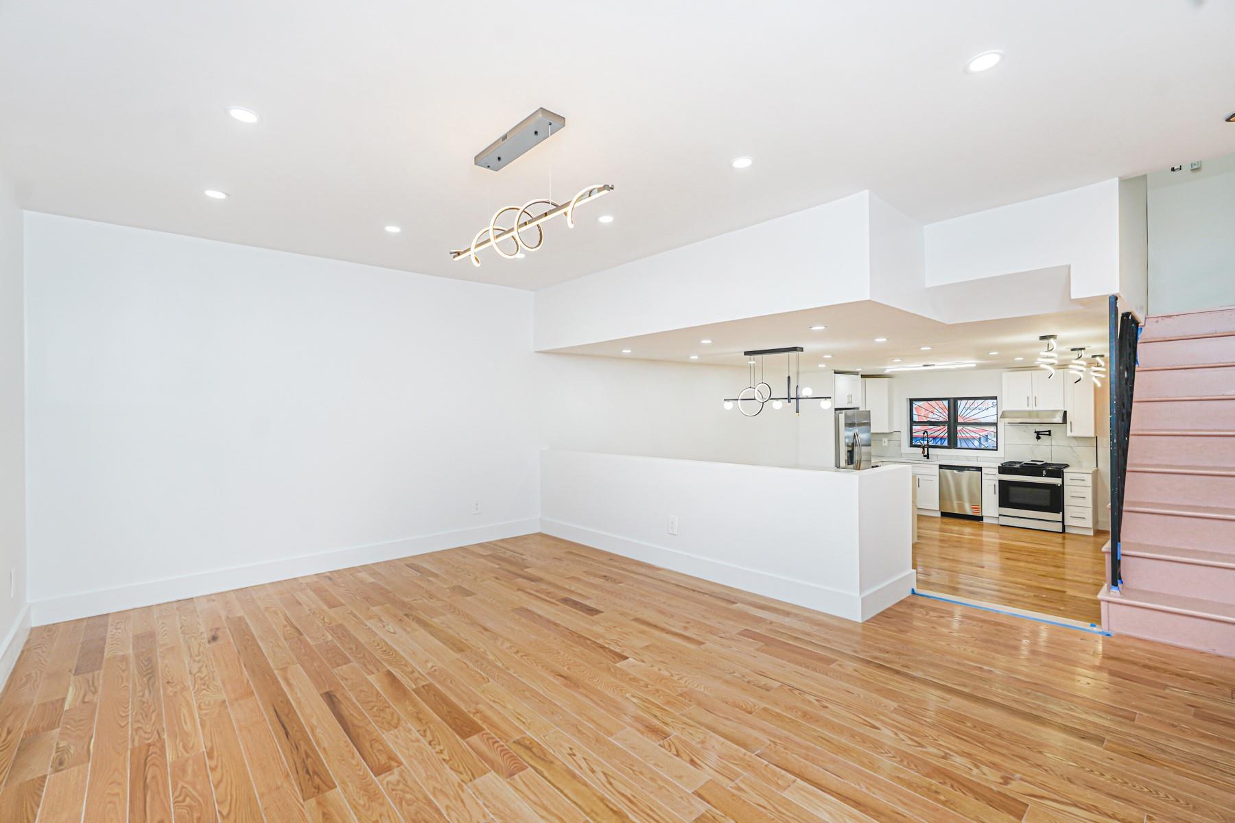 Single Family 83rd  Brooklyn, NY 11236, MLS-879467-3