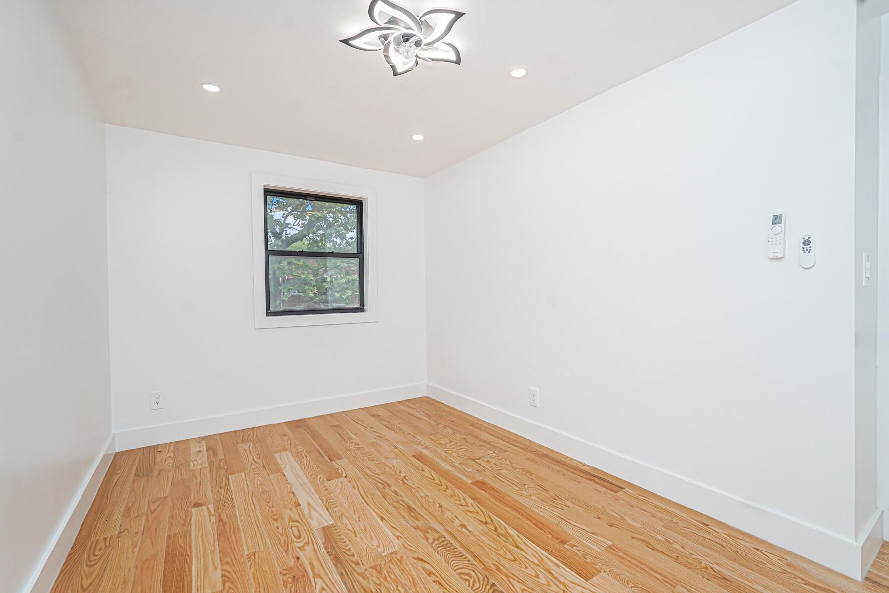 Single Family 83rd  Brooklyn, NY 11236, MLS-879467-7
