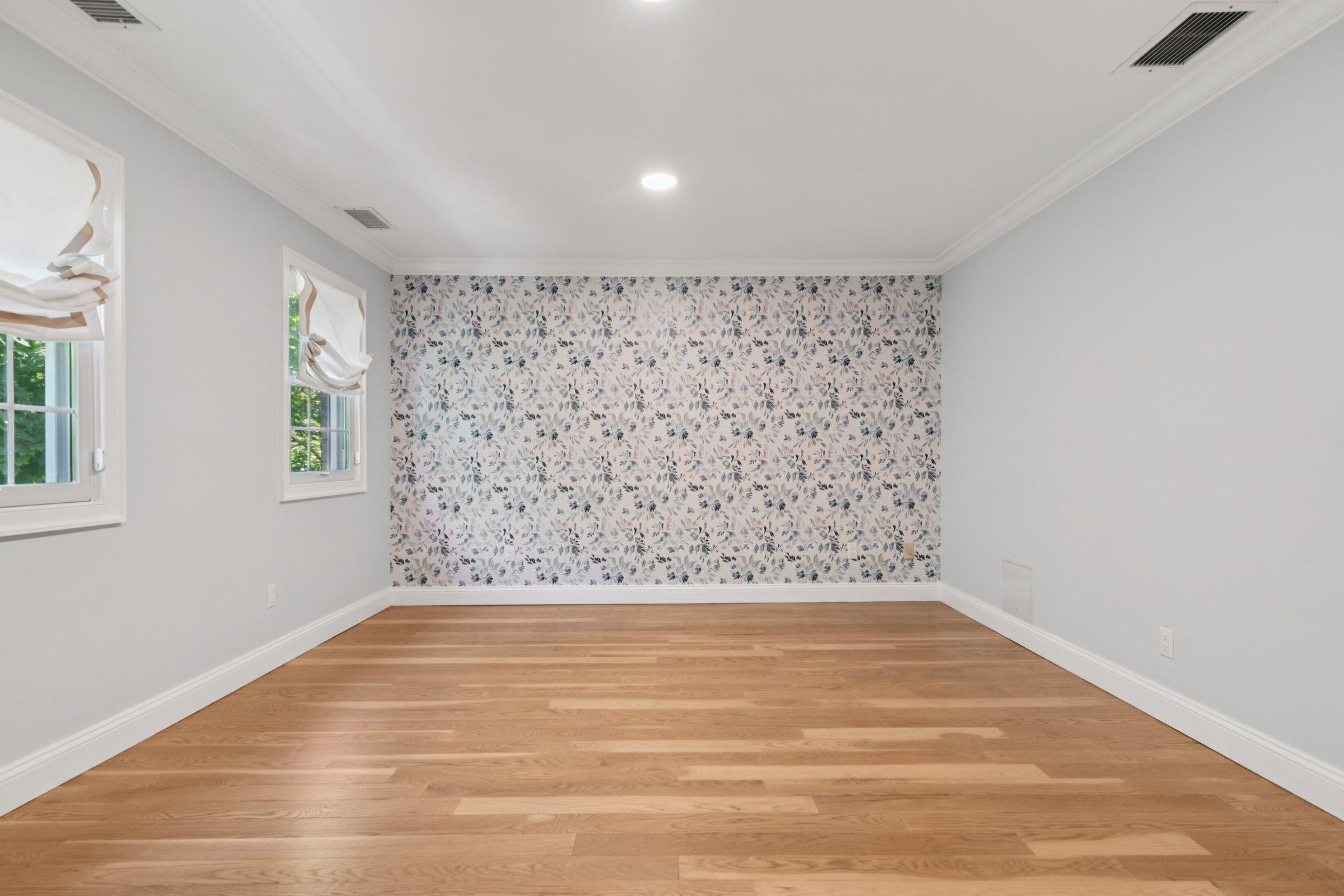 Condo Marjorie  Nassau County, NY 11030, MLS-879495-15