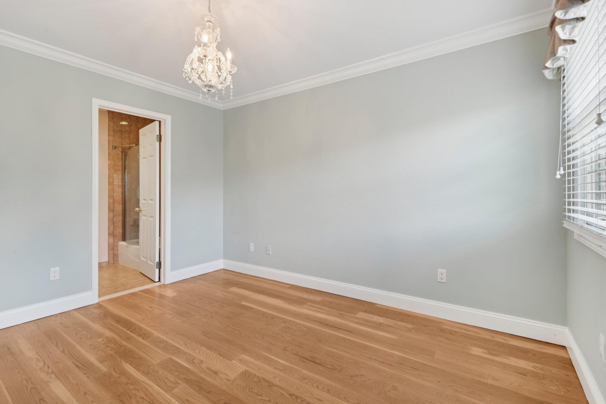 Condo Marjorie  Nassau County, NY 11030, MLS-879495-9
