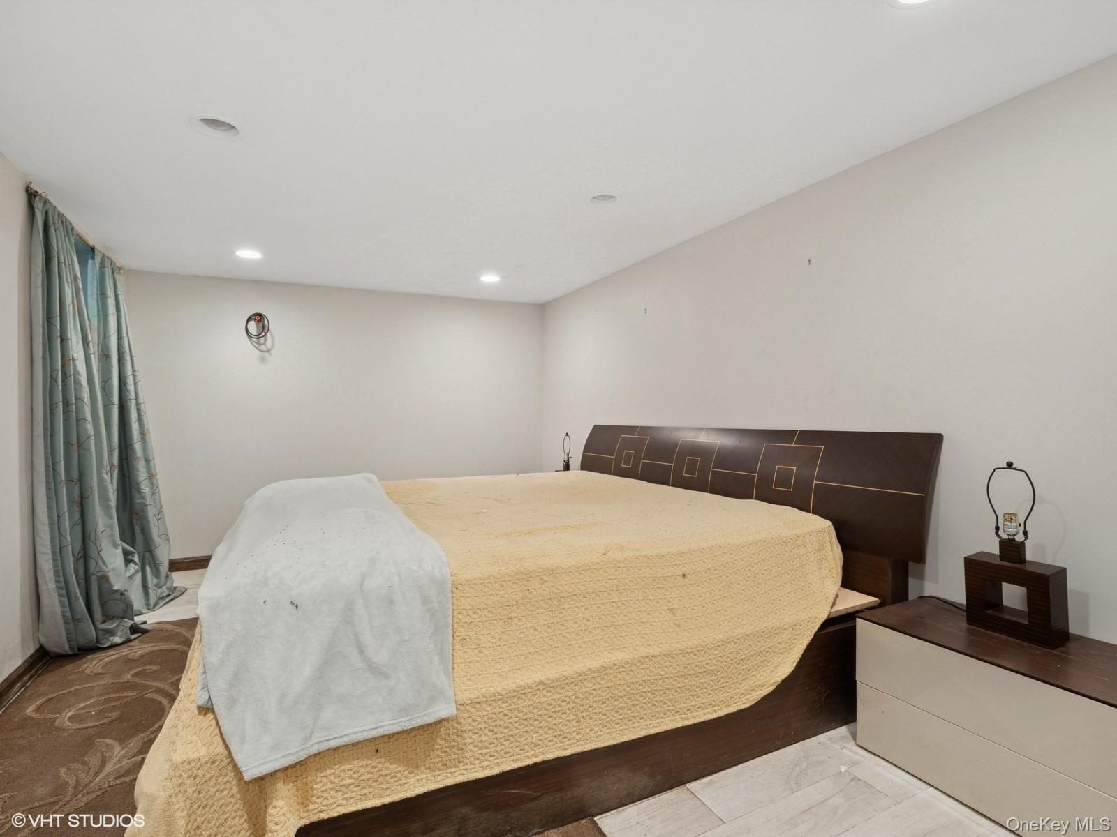 Single Family Elmwood Westchester County, NY 10590, MLS-879514-23