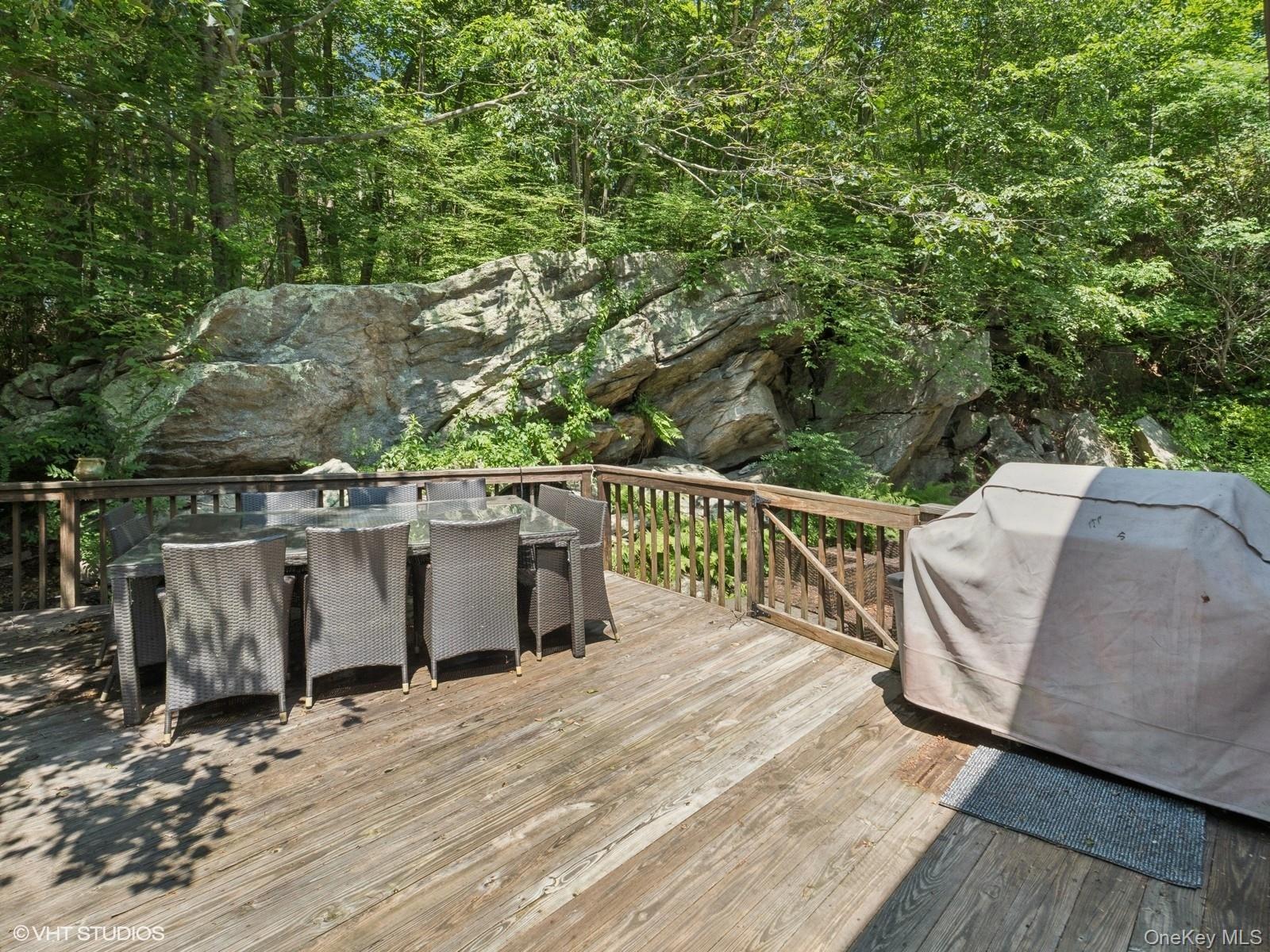 Single Family Elmwood Westchester County, NY 10590, MLS-879514-26