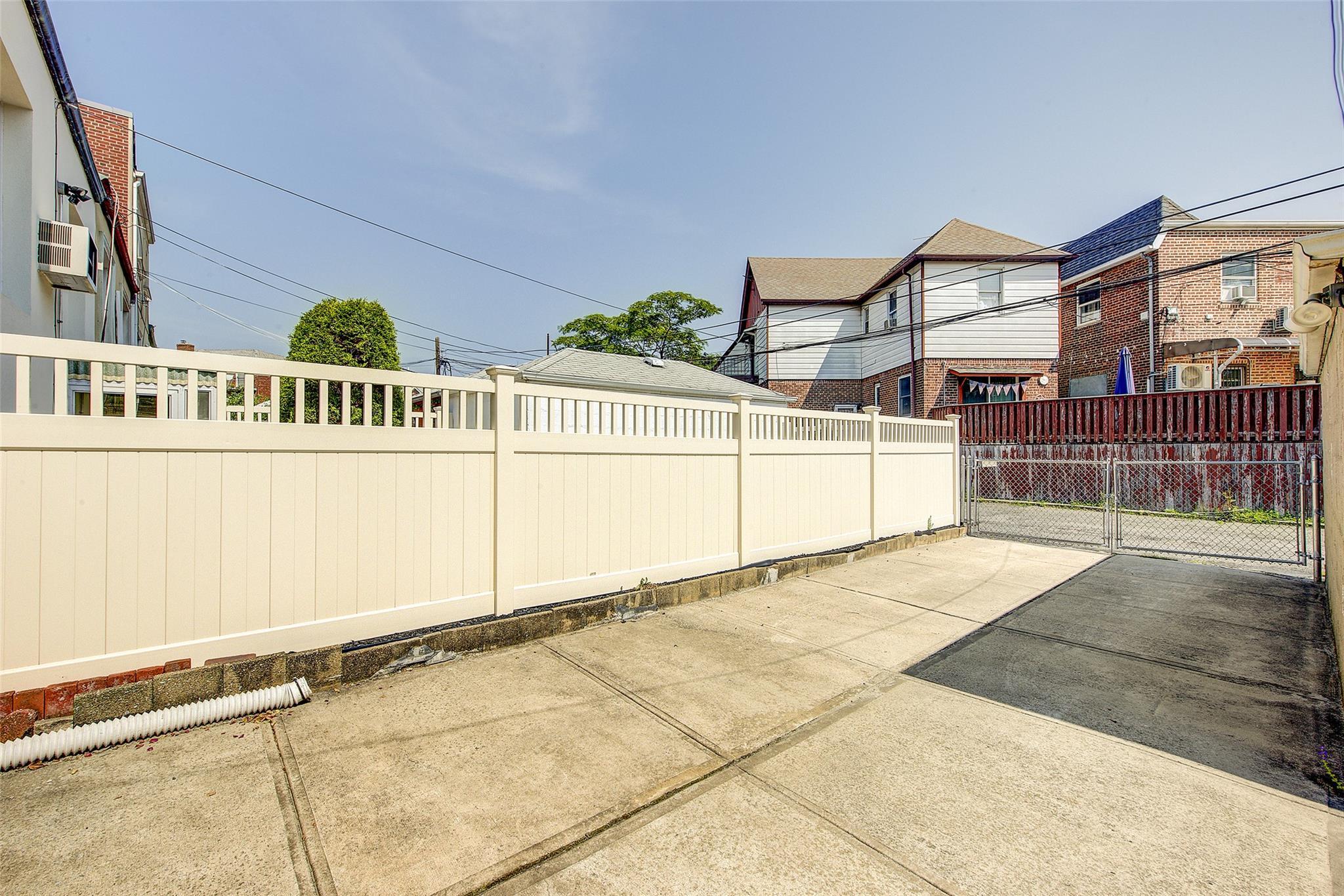 Single Family Caldwell  Queens, NY 11379, MLS-879522-5
