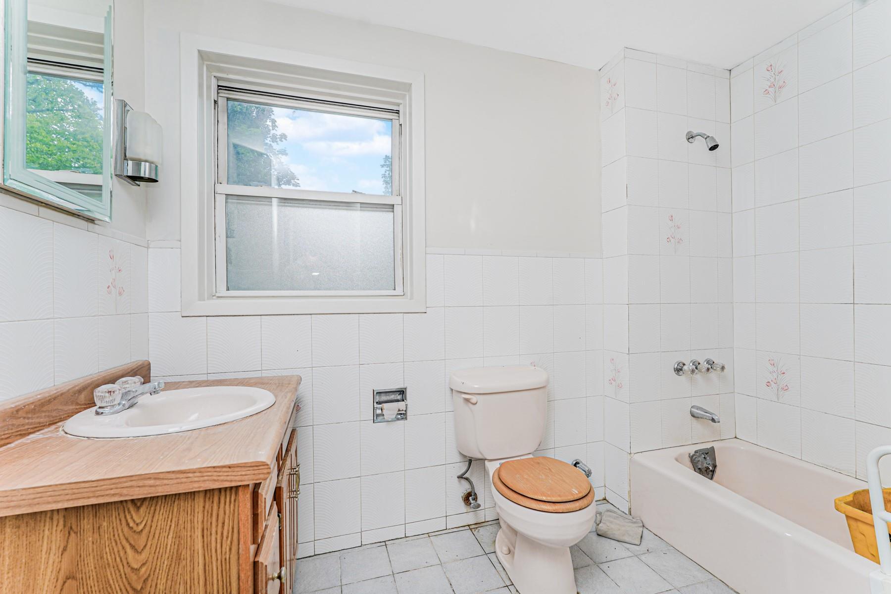 Single Family 18th  Brooklyn, NY 11226, MLS-879528-18
