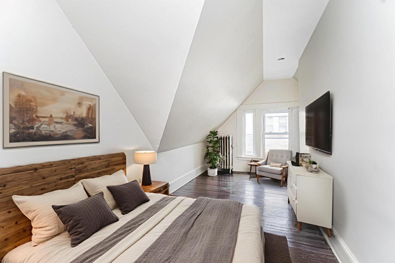 Single Family 18th  Brooklyn, NY 11226, MLS-879528-24