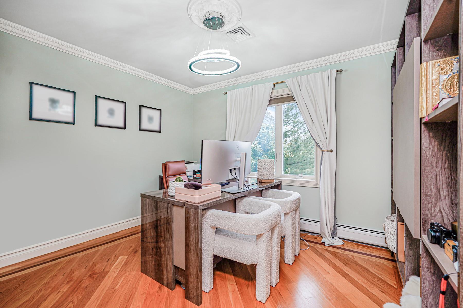 Single Family Douglas  Staten Island, NY 10304, MLS-879537-16