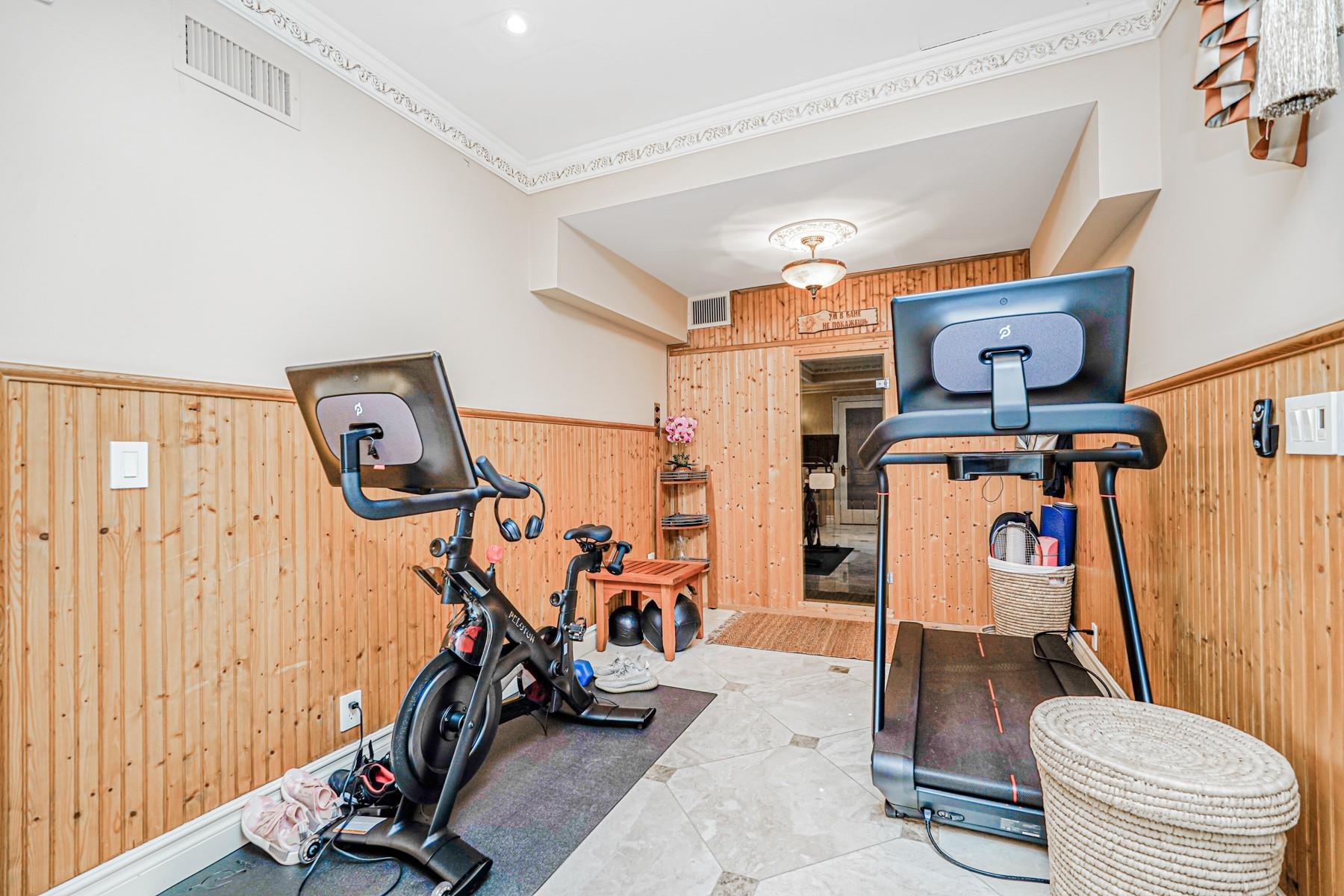 Single Family Douglas  Staten Island, NY 10304, MLS-879537-24
